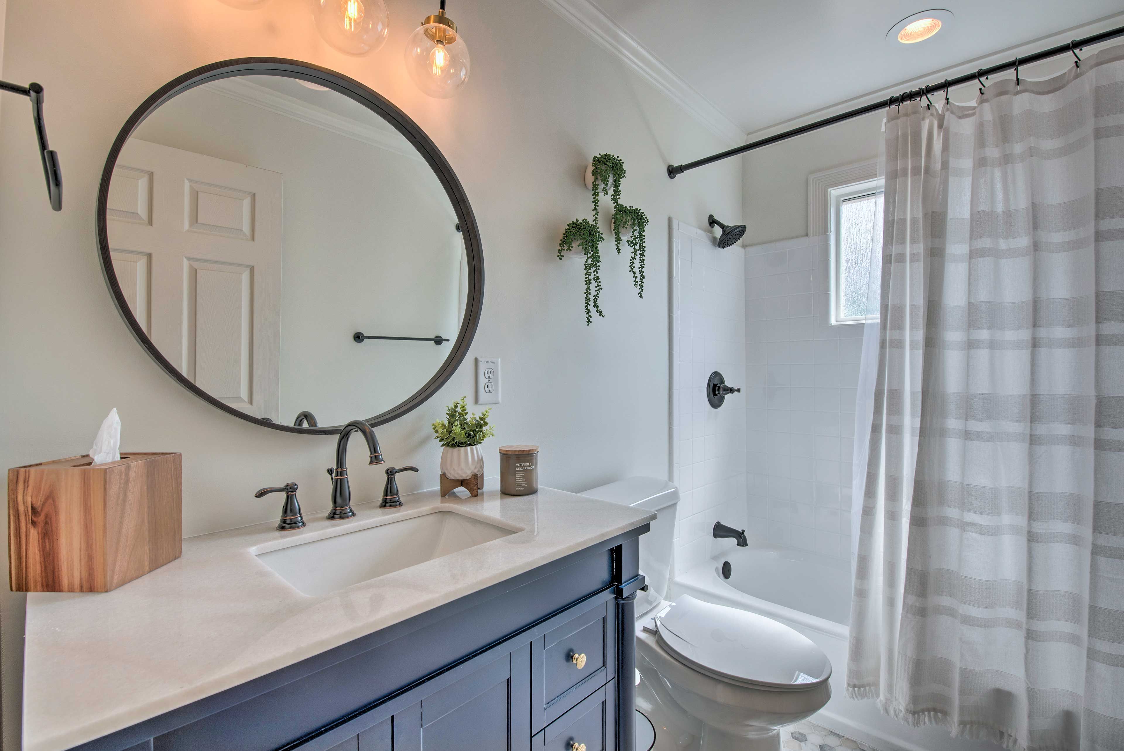 Bathroom | Complimentary Toiletries