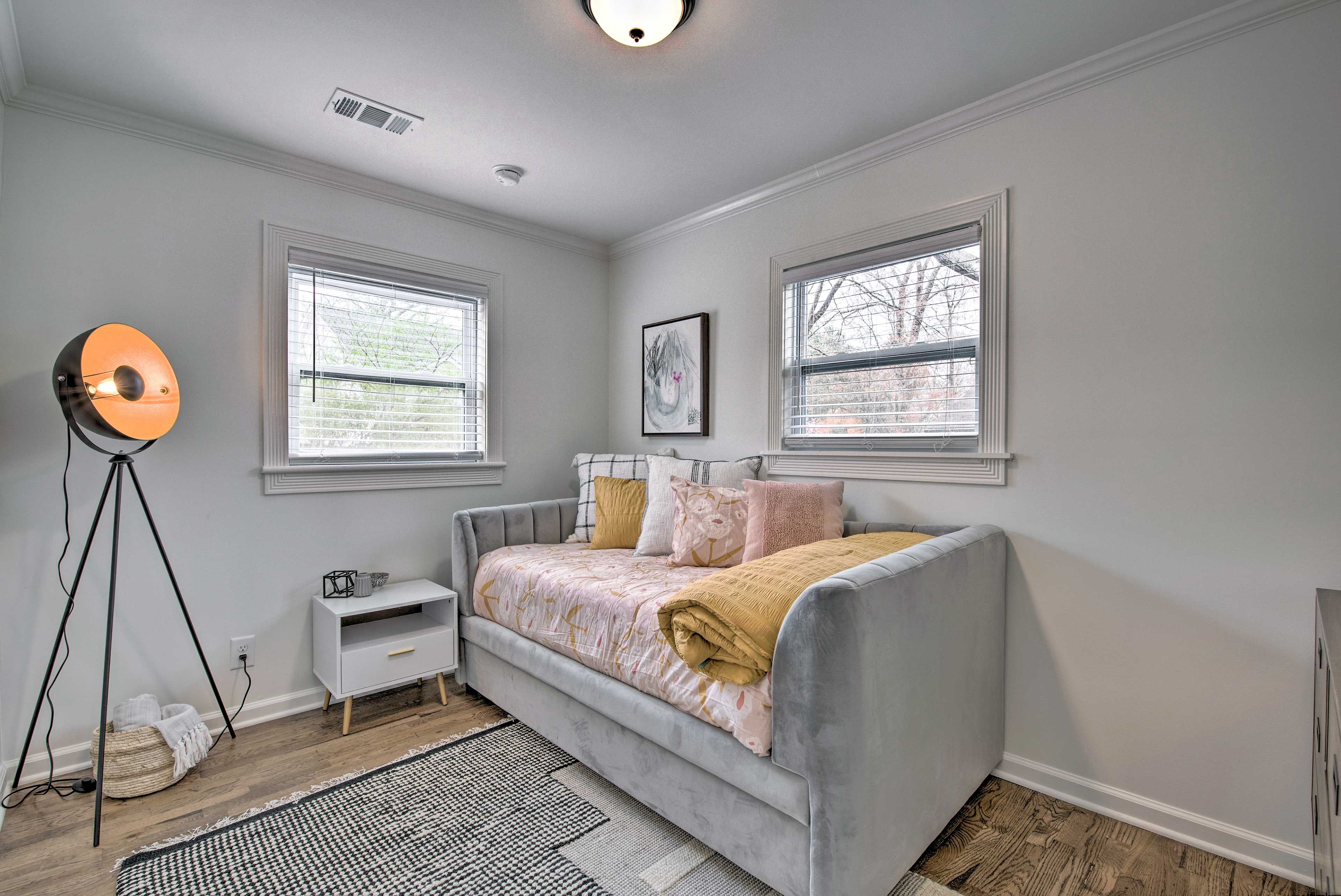 Bedroom 3 | Twin Bed