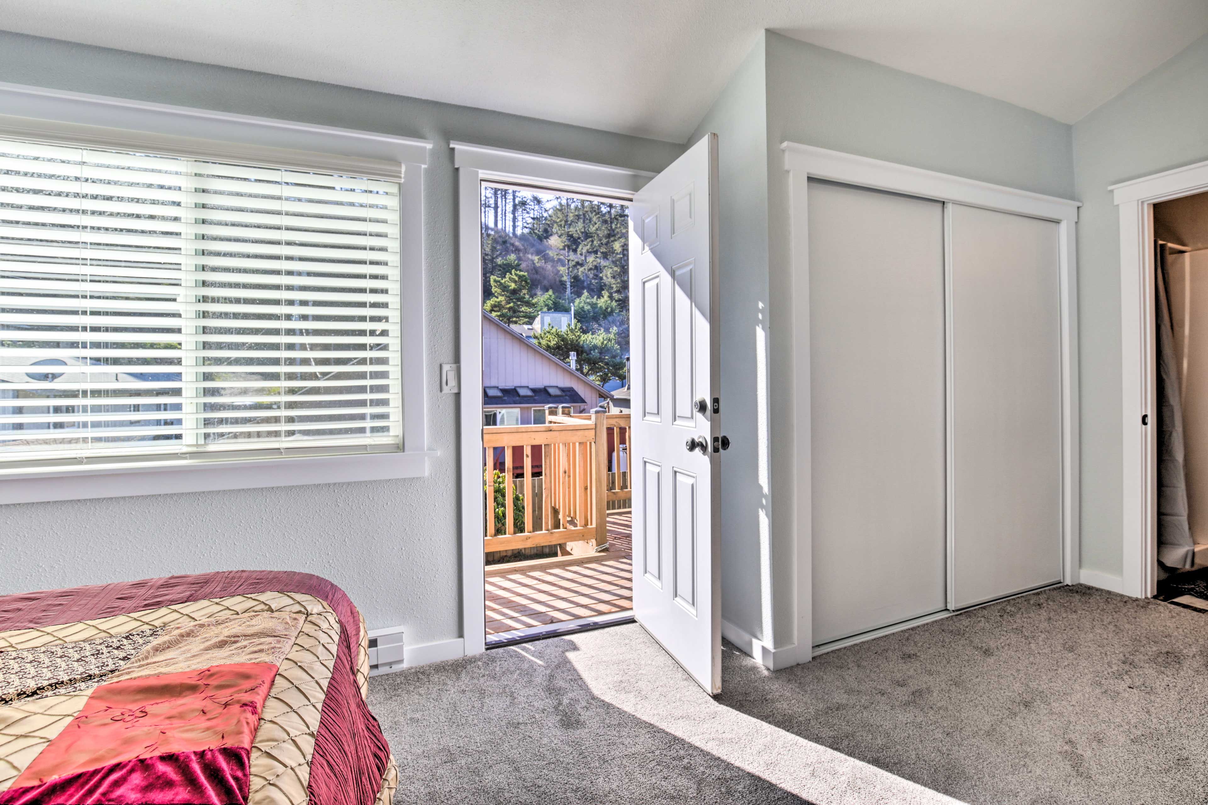 Bedroom 1 | Deck Access