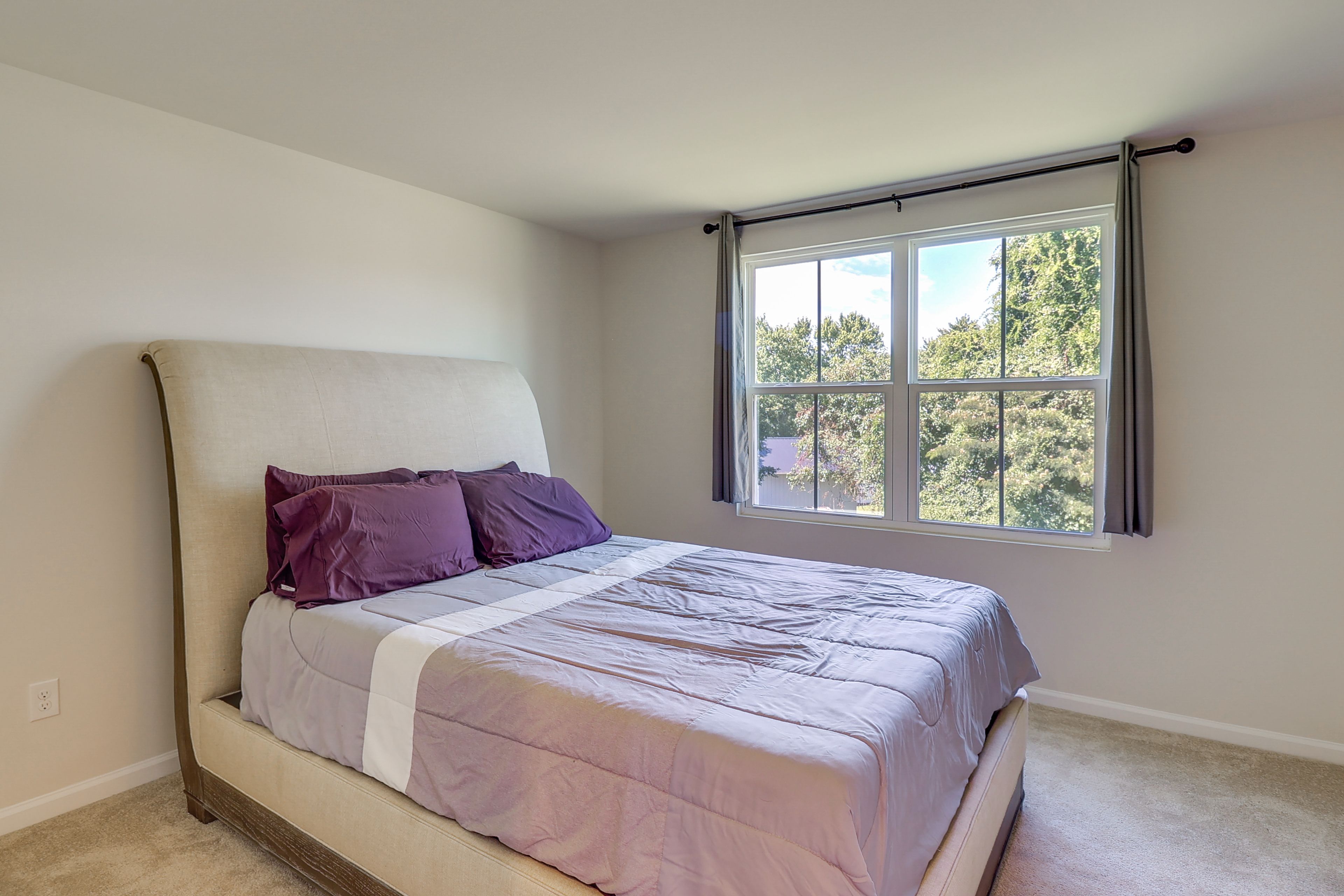 Bedroom 1 | Queen Bed | Smart TV w/ Cable | En-Suite Bathroom