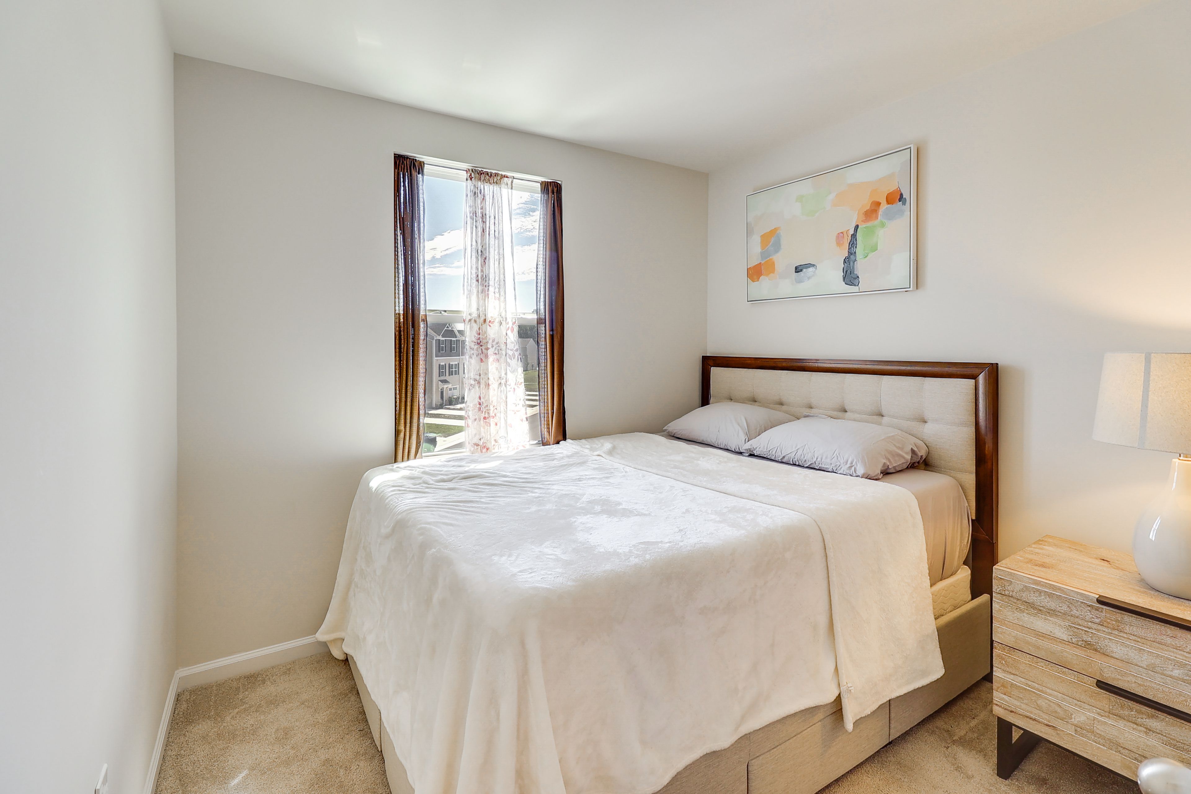 Bedroom 2 | Queen Bed