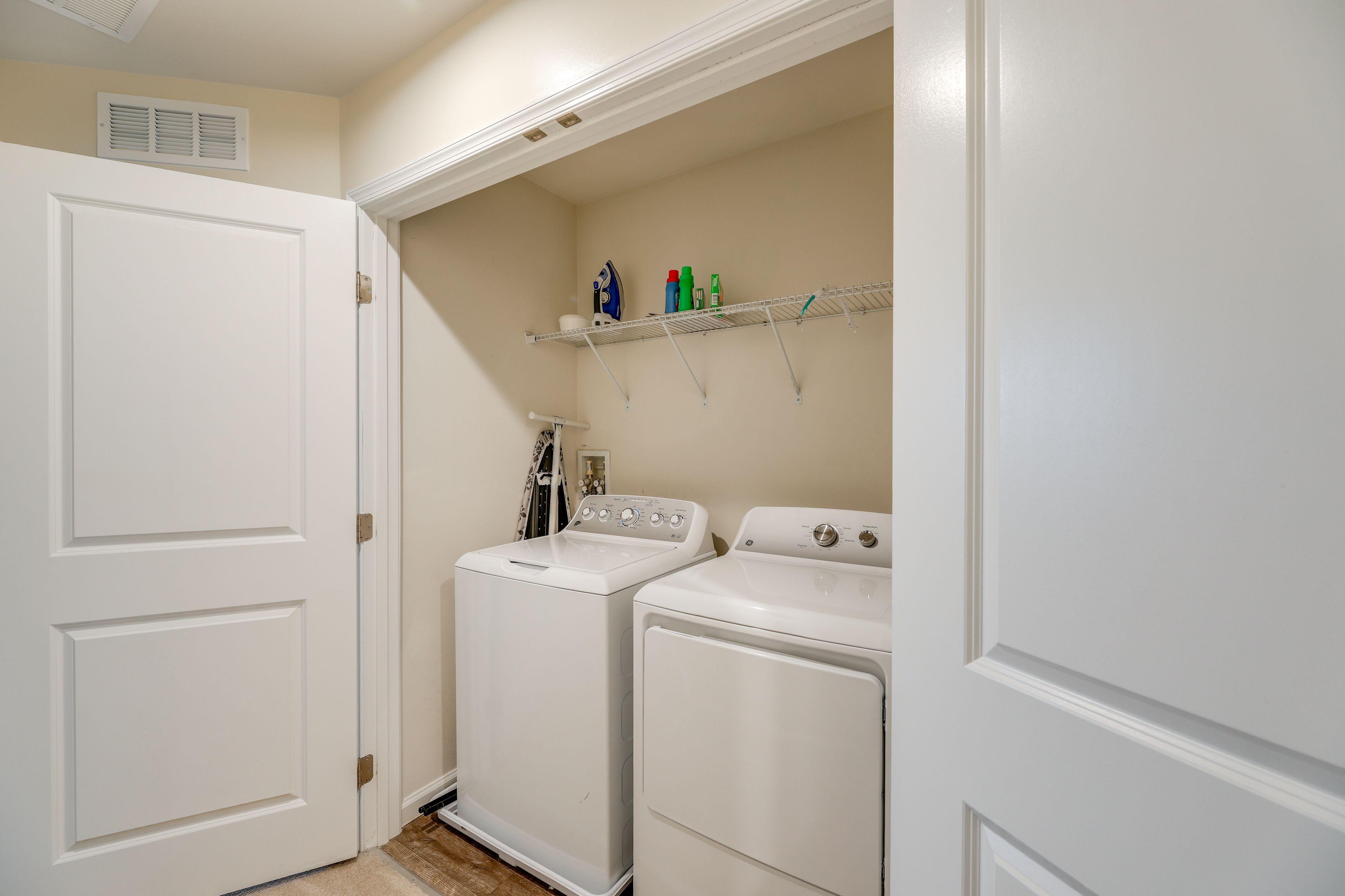 Washer & Dryer