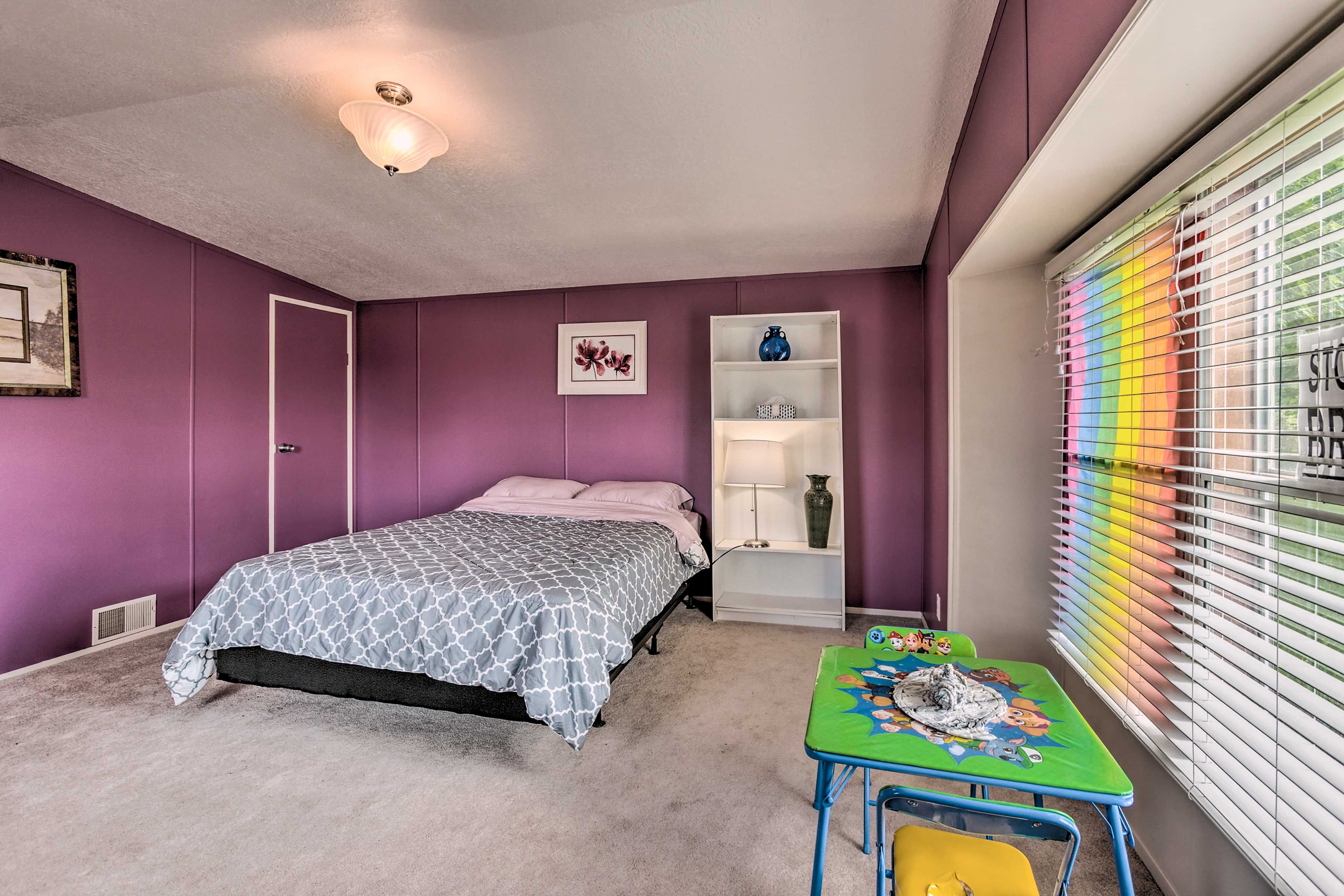 Bedroom 2 | Queen Bed | Linens Provided