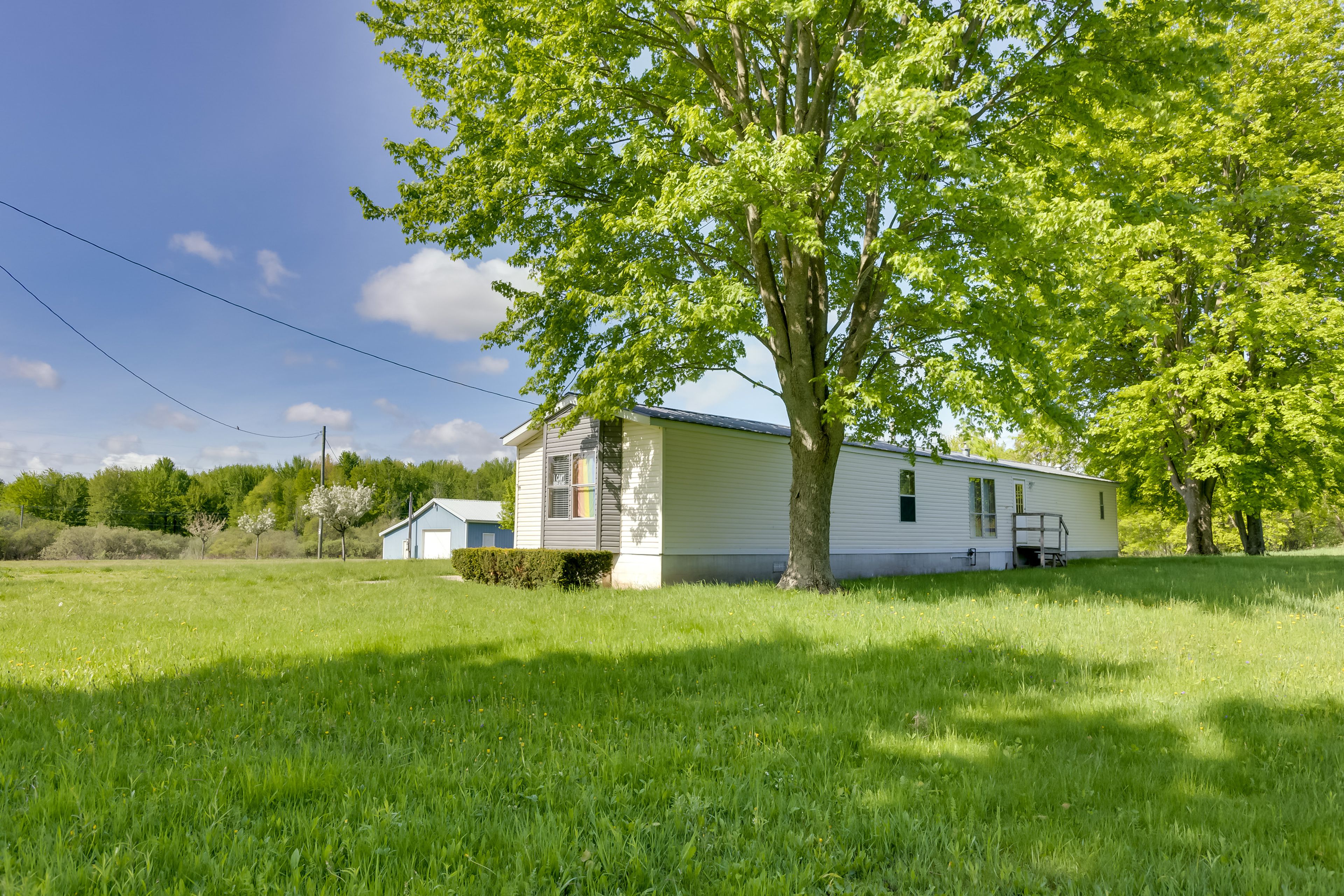 Parking | Driveway (4 Vehicles)