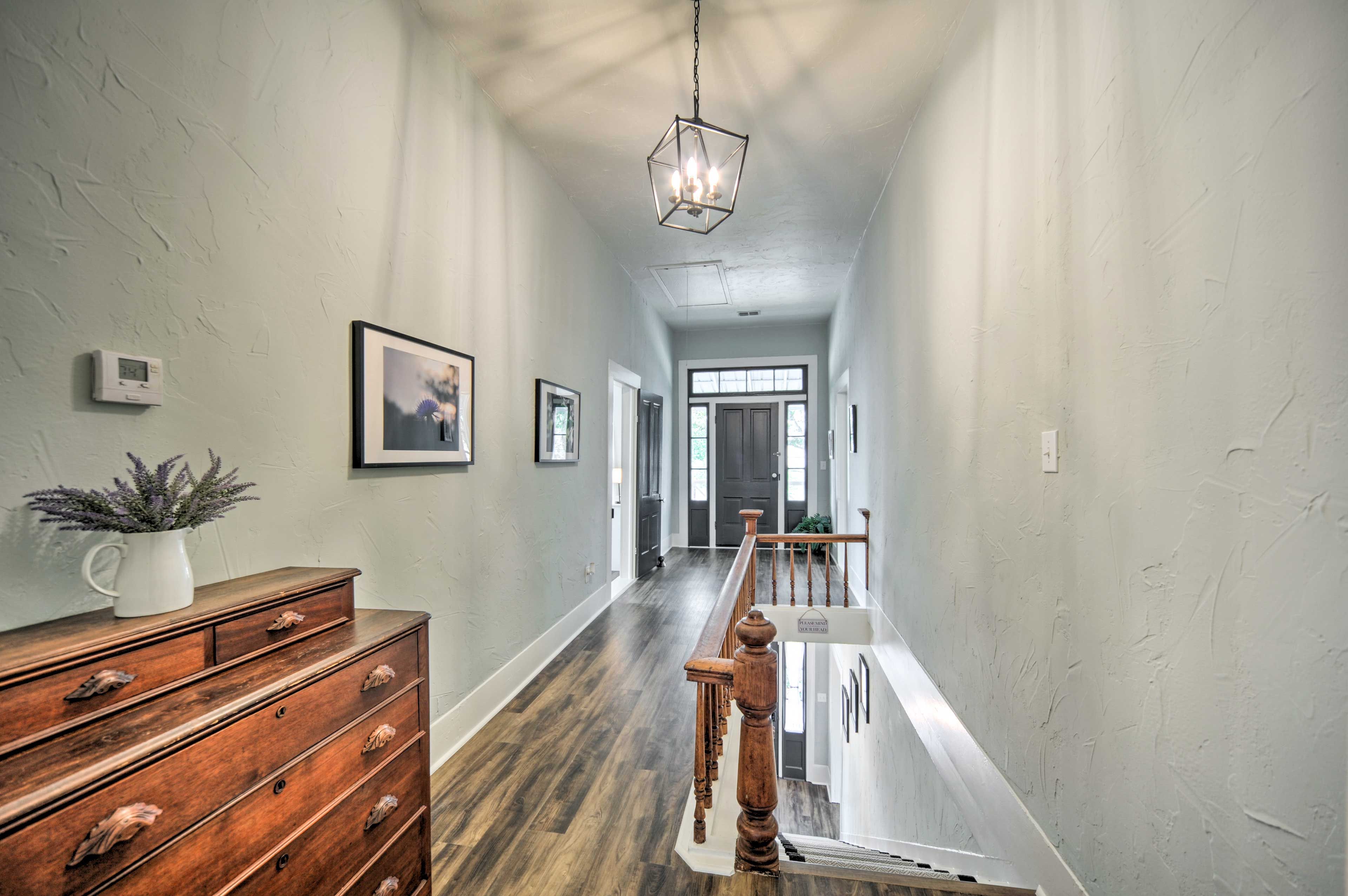 2nd Floor | Stairs Required