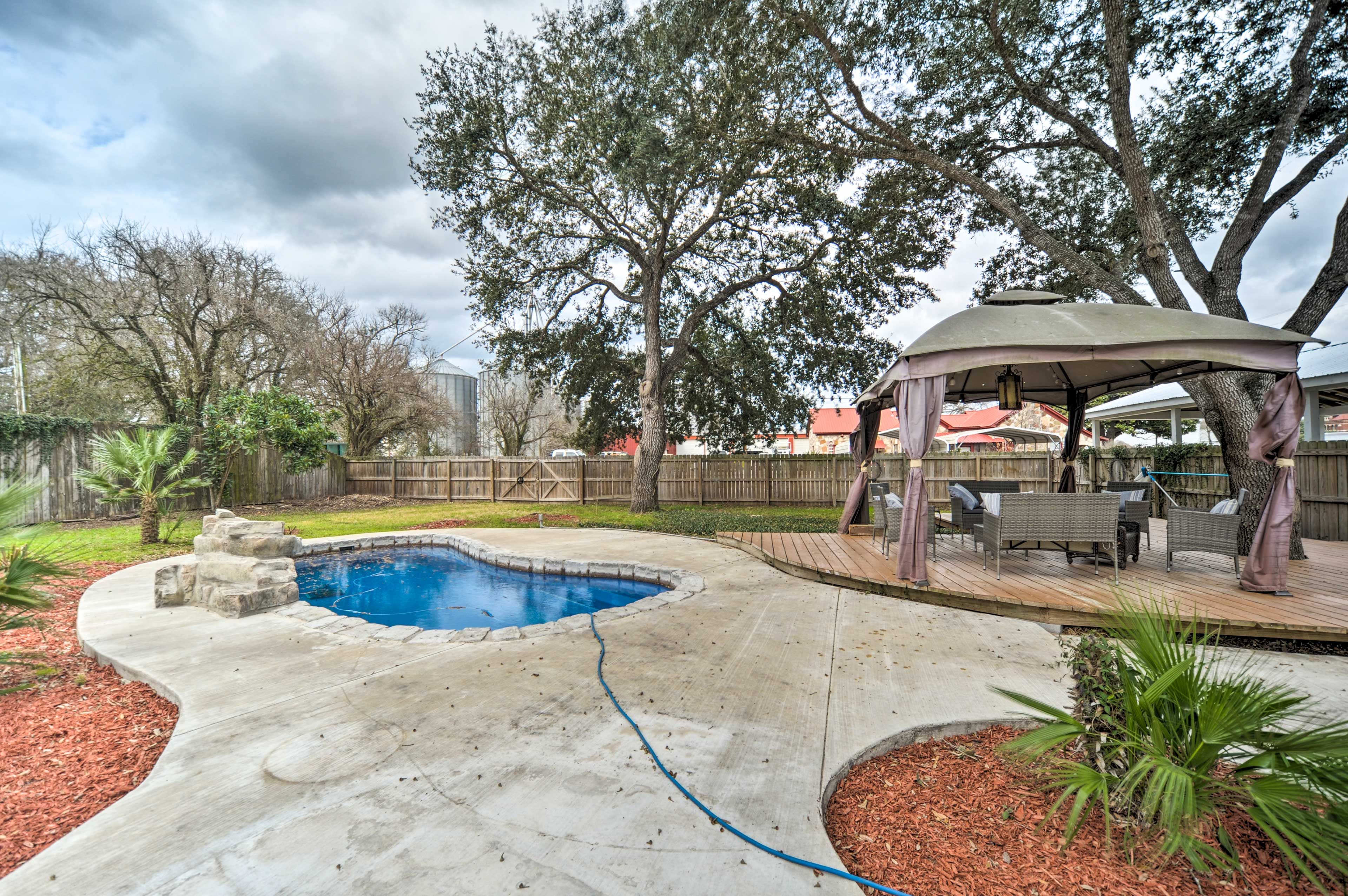 Private Pool