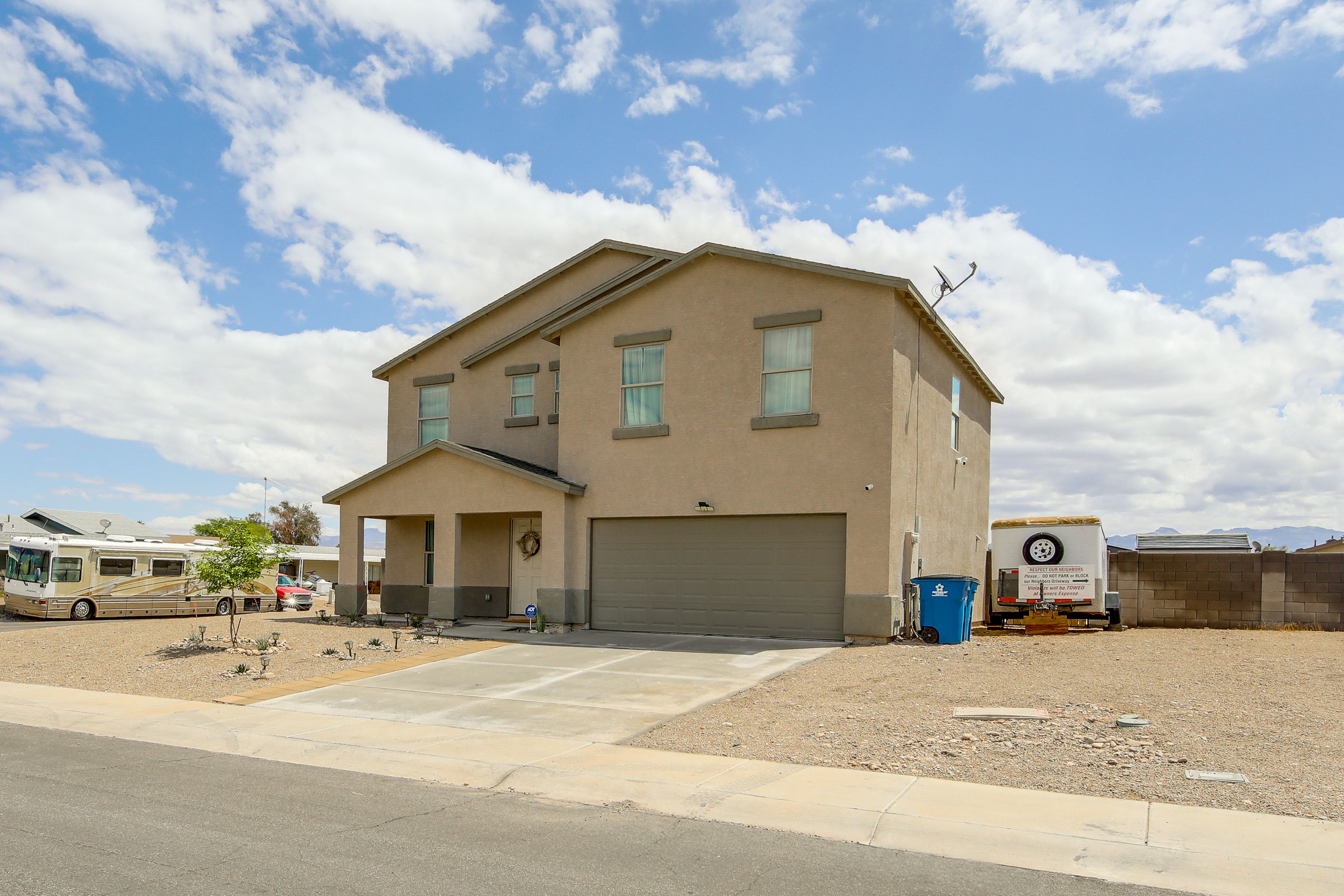 Exterior | Covered Porch