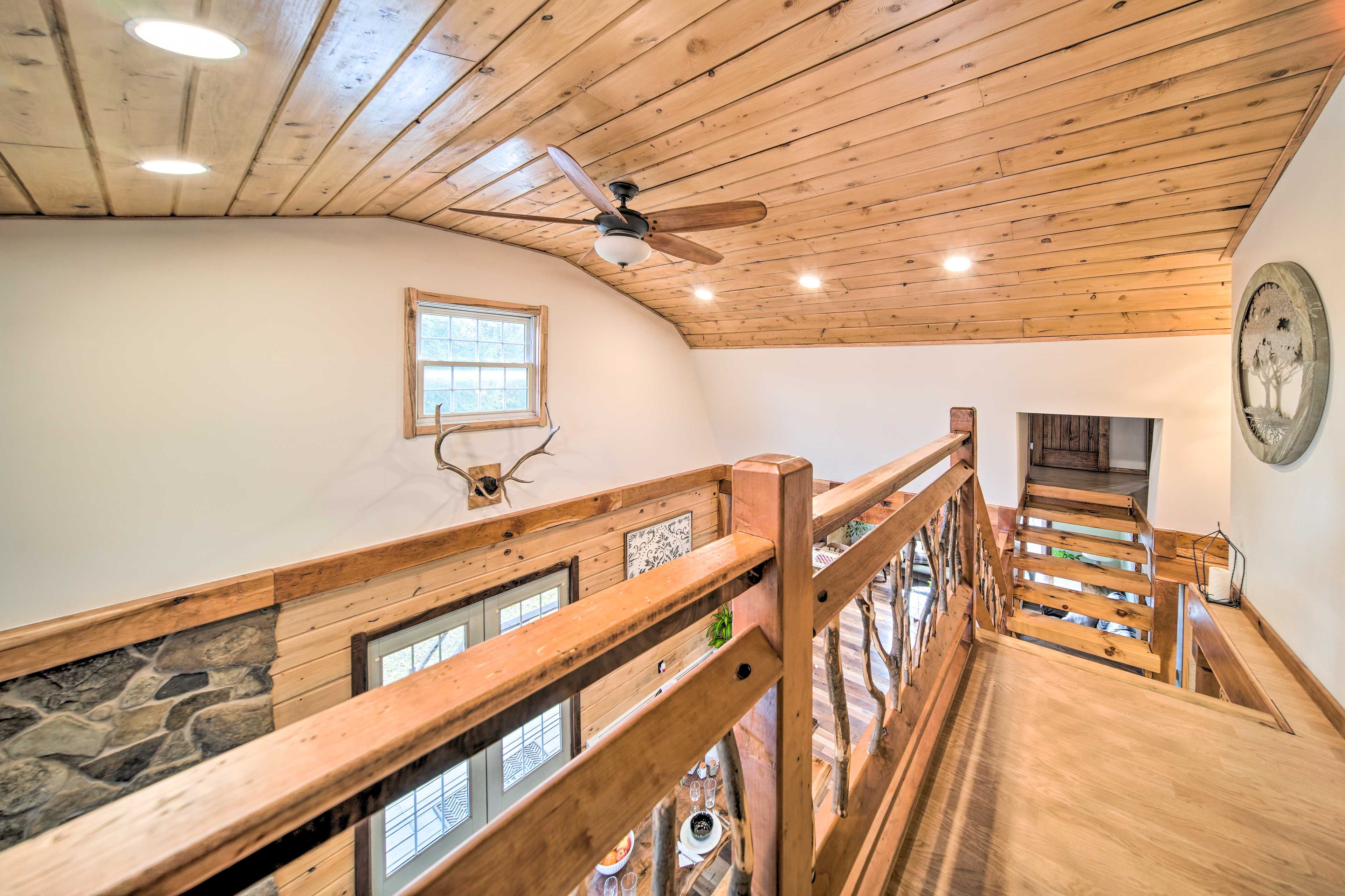 2nd-Floor Landing