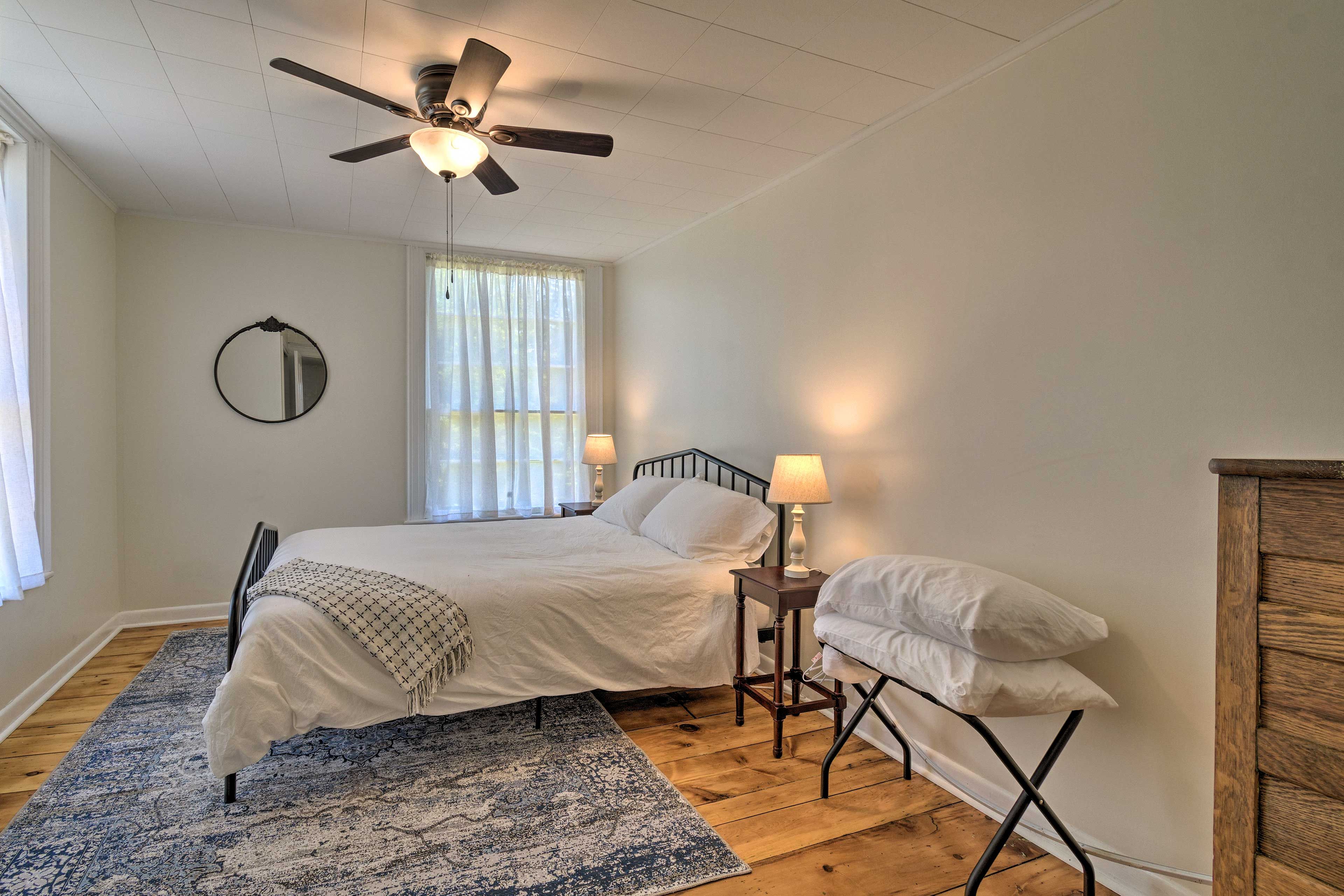 Bedroom 4 | Full Bed | 2nd Floor