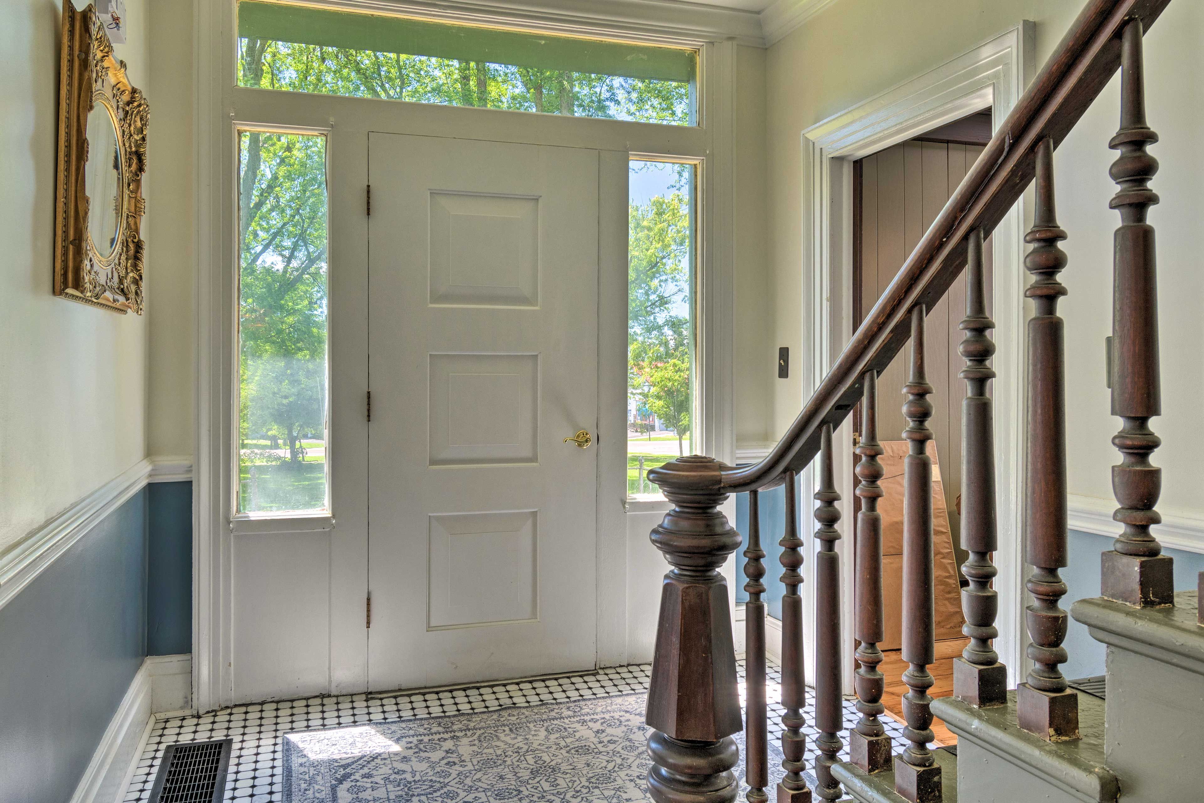 Front Entryway