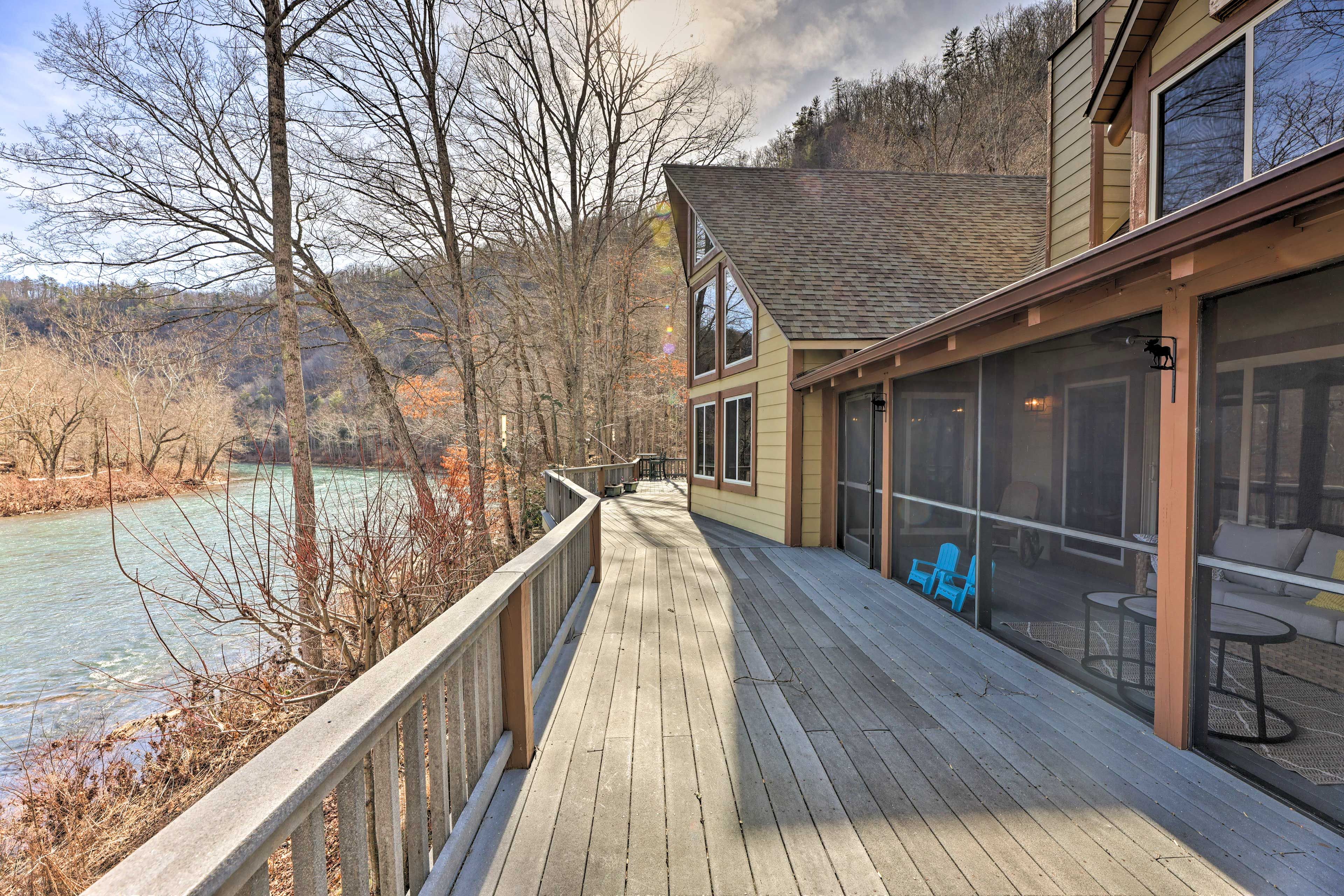 Wraparound Deck | Riverfront Views