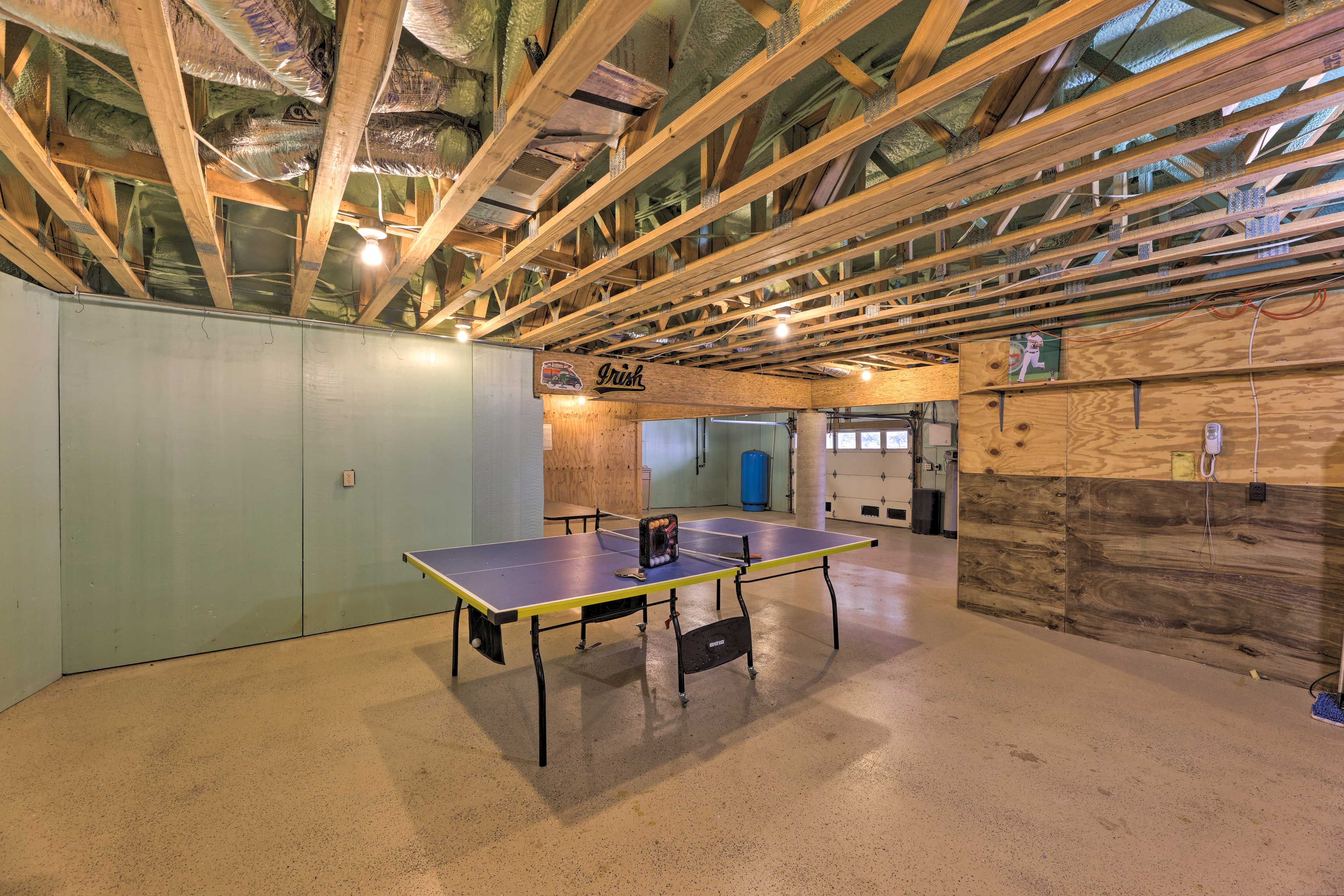 Garage | Ping Pong Table