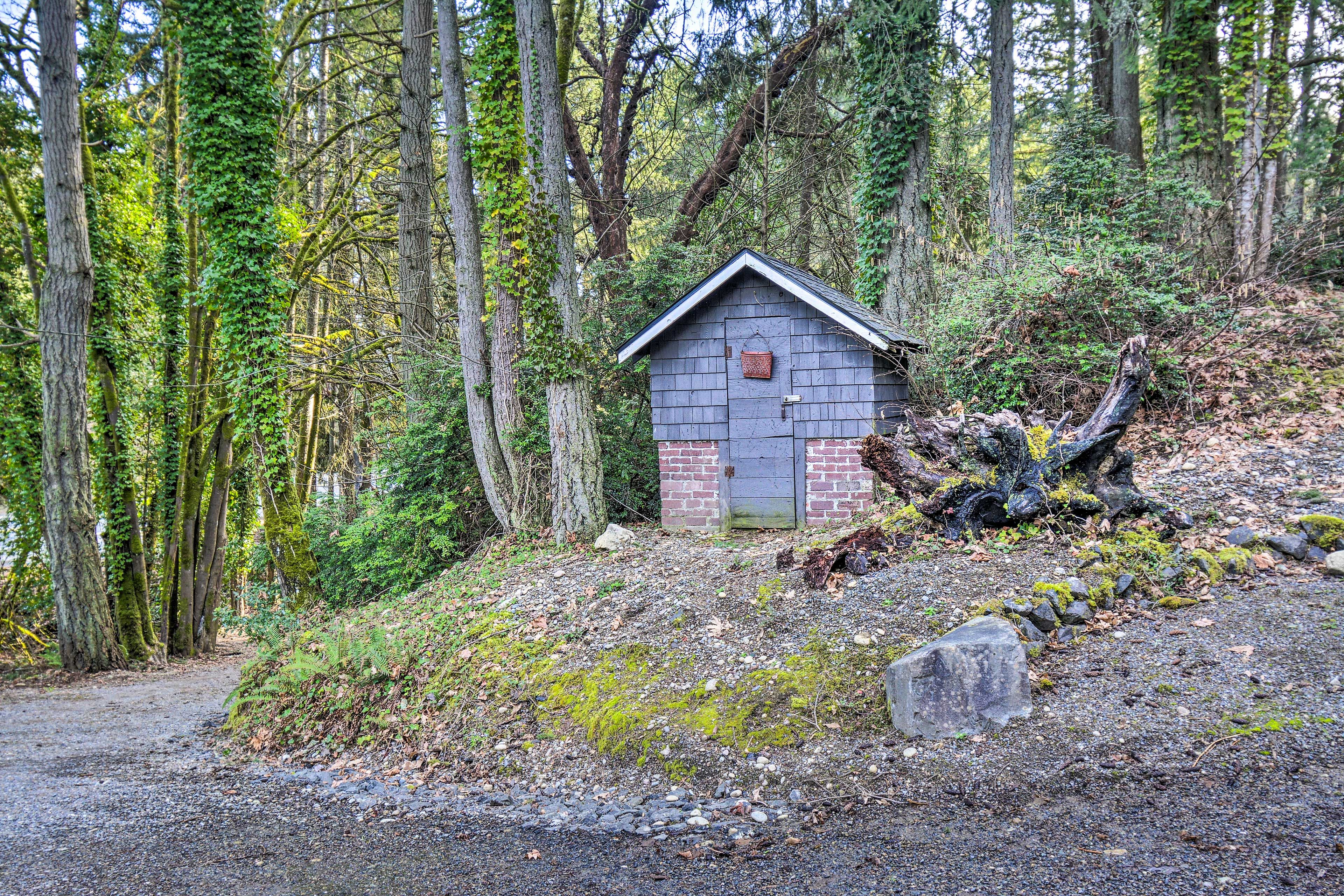 Cabin Exterior