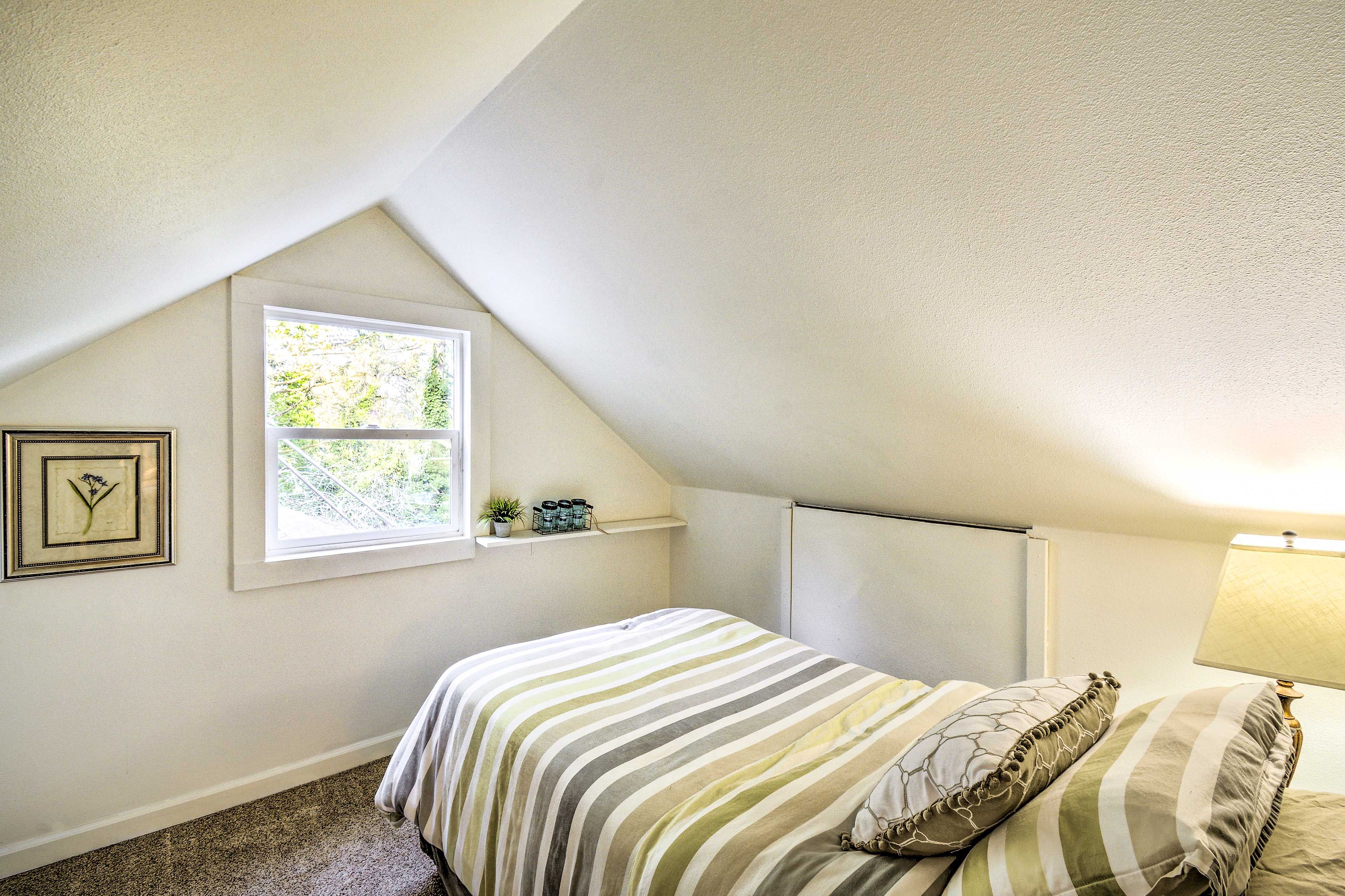 Bedroom 3 | Upper Level | Twin Bed