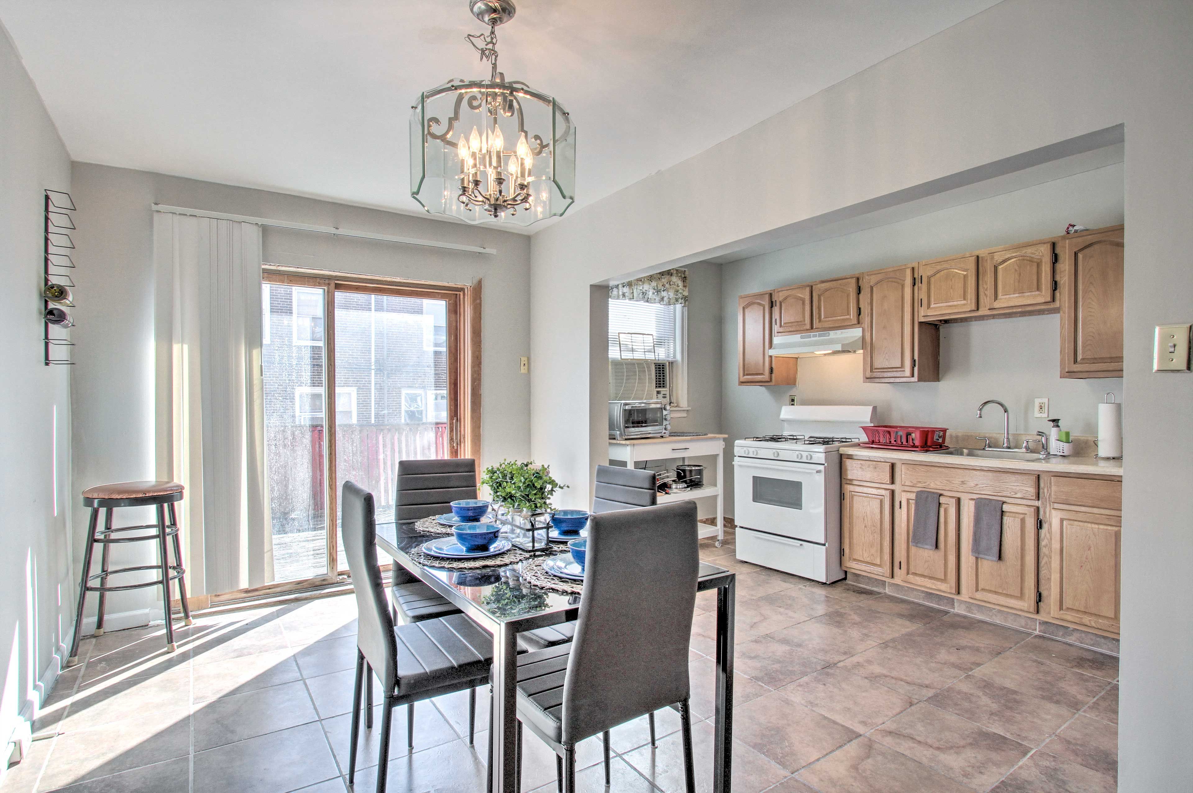 Philadelphia Vacation Rental | 3BR | 1BA | 9 Stairs to Access | 1,200 Sq Ft