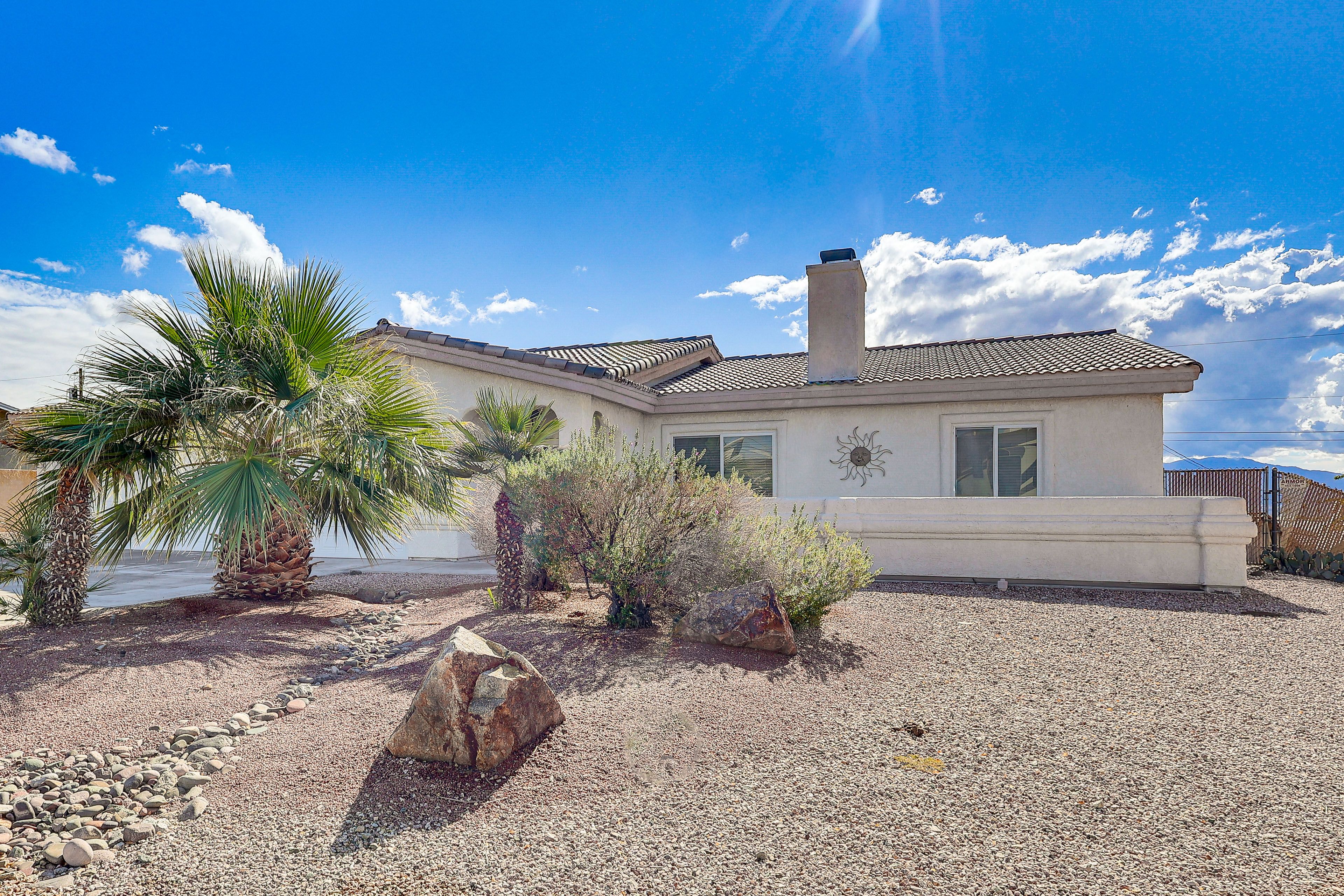 Parking | Driveway (2 Vehicles)