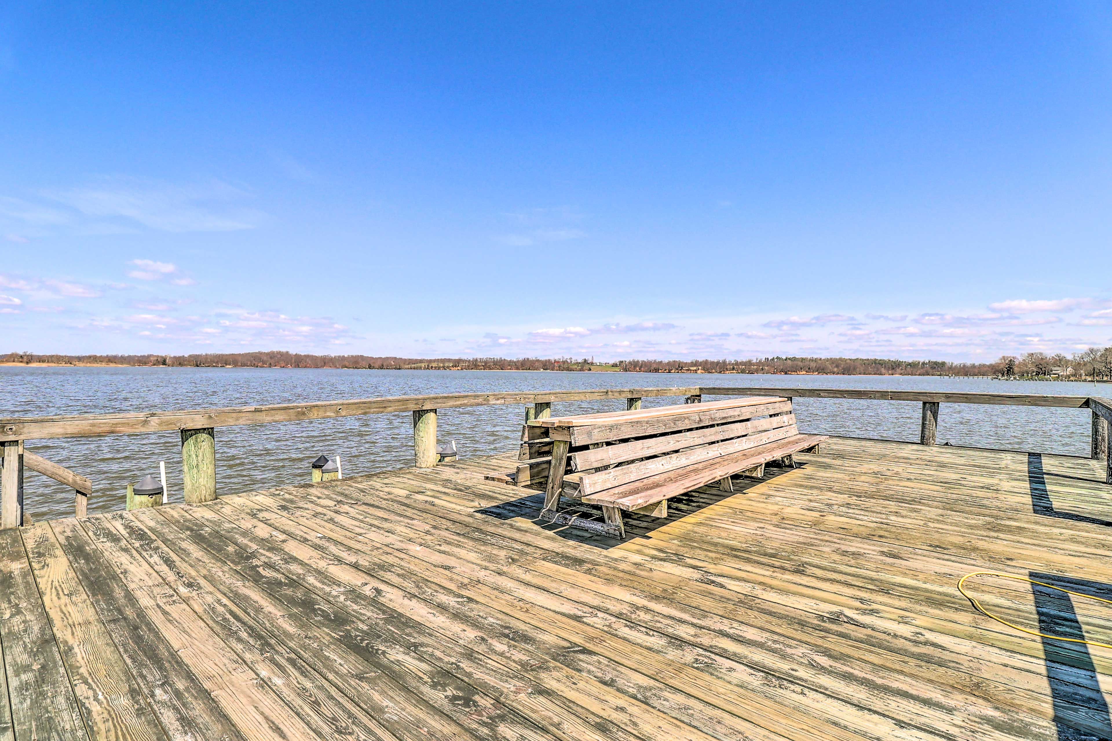 Neighborhood Pier