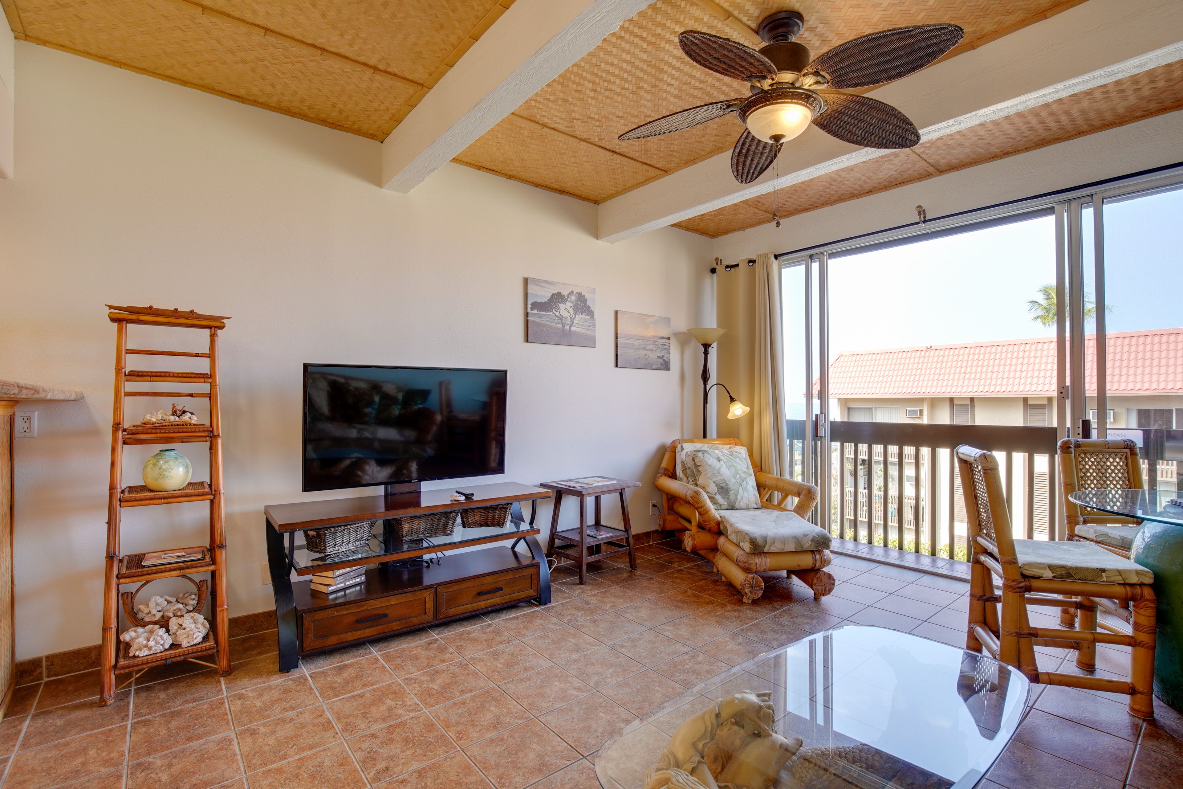 Living Area | Sleeper Sofa | Dining Table | Access to Balcony