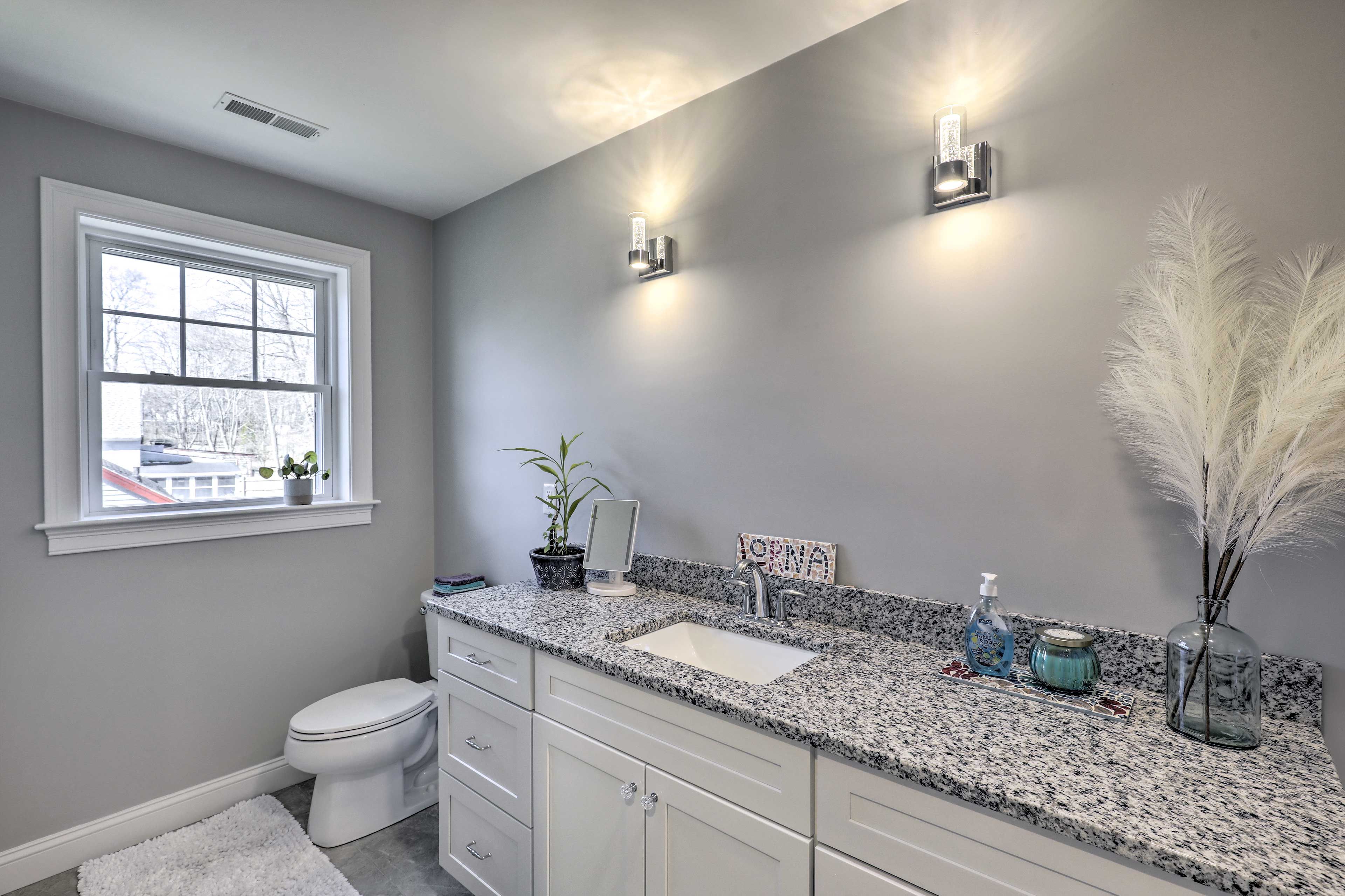 Full Bathroom