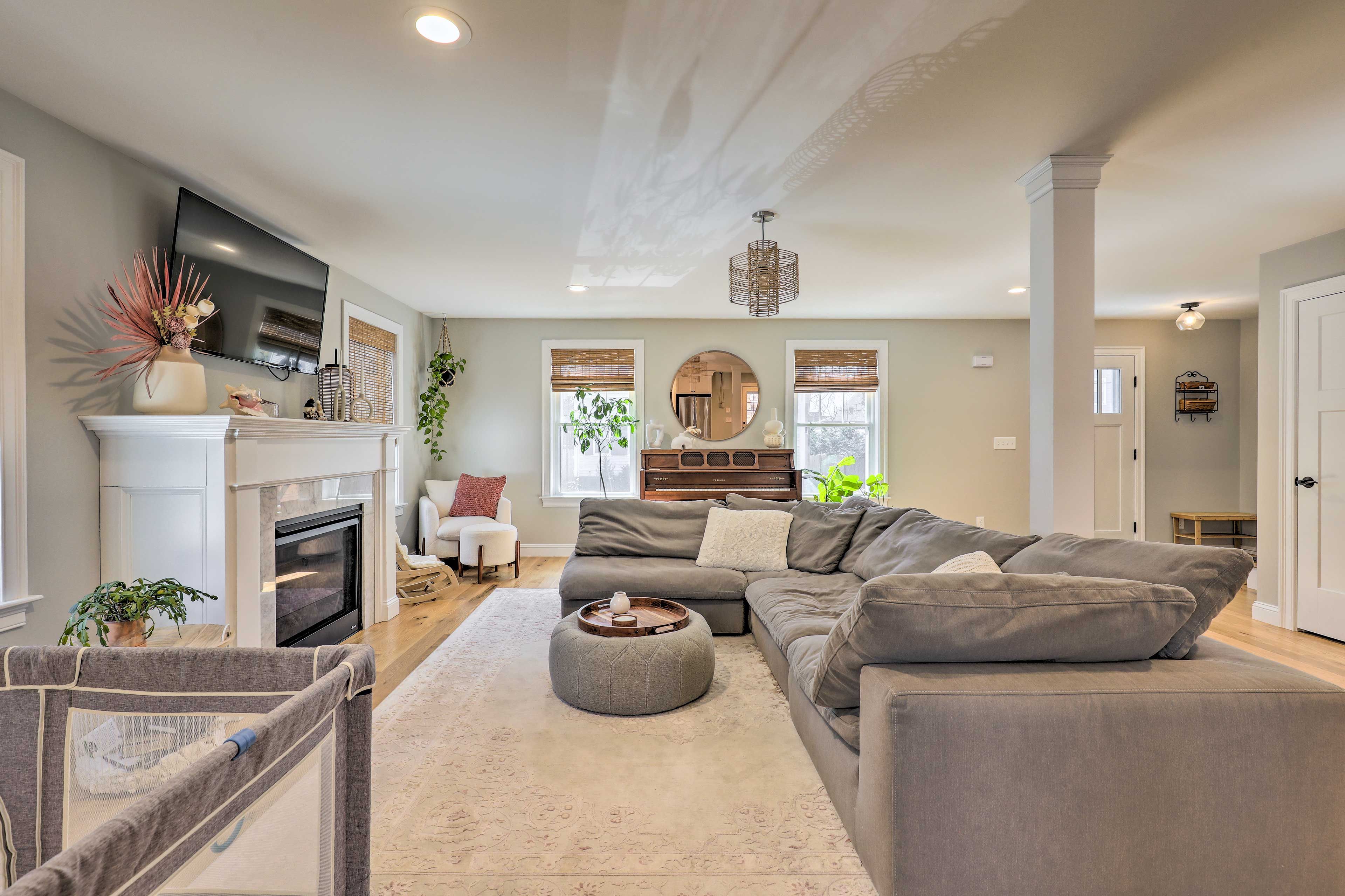 Living Room | Free WiFi