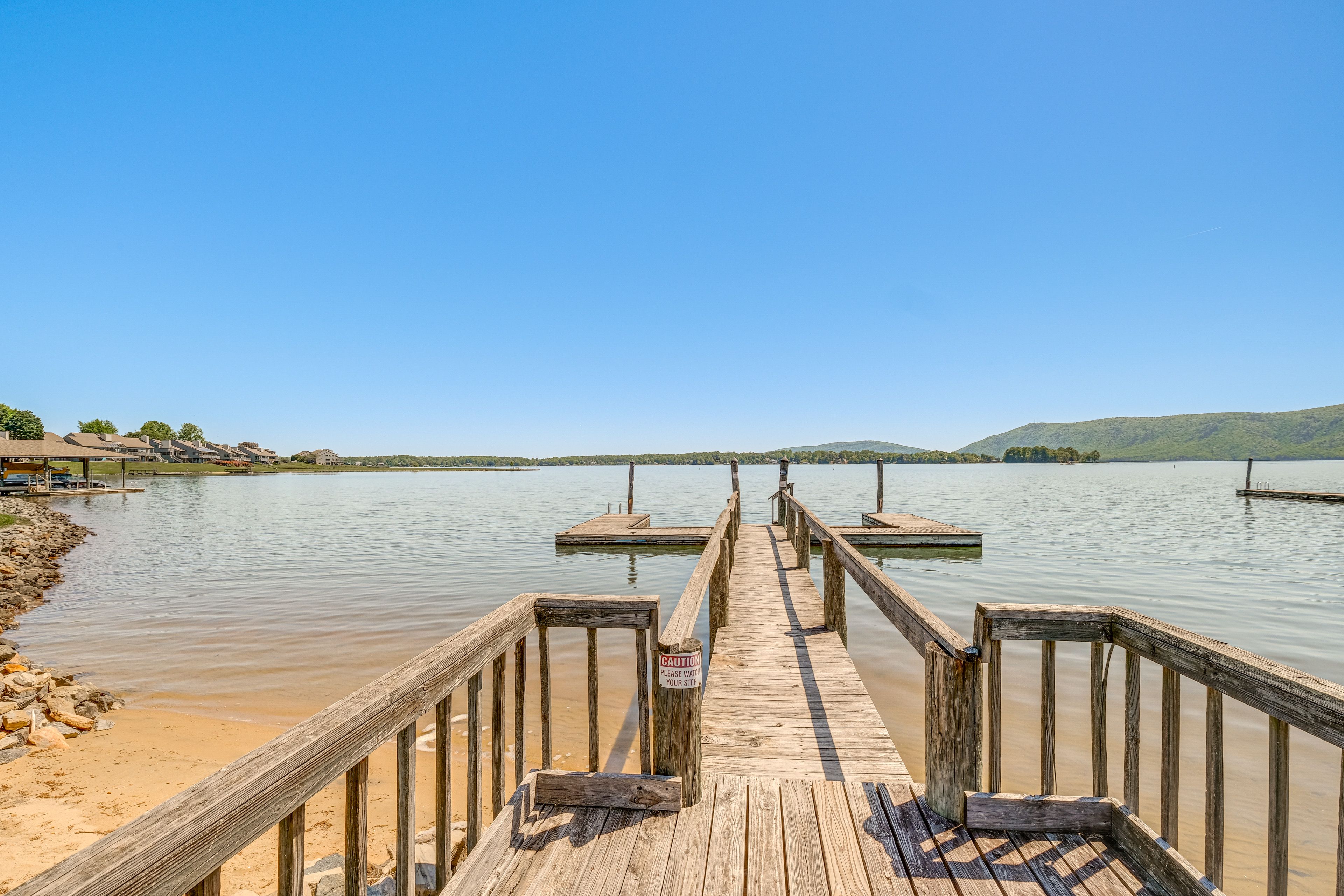 Community Amenities | Lake Access