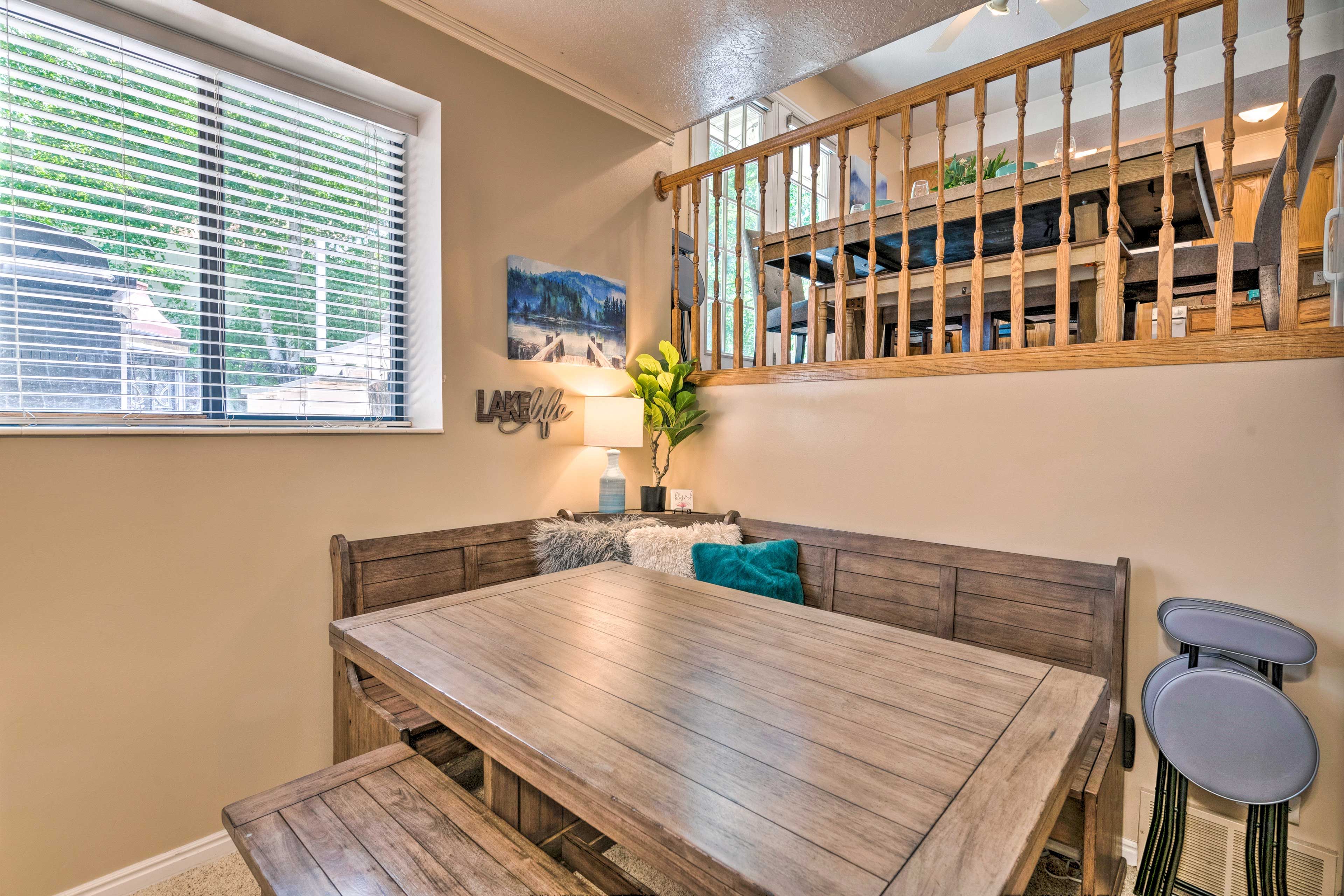 Lower Dining Area | 1st Floor
