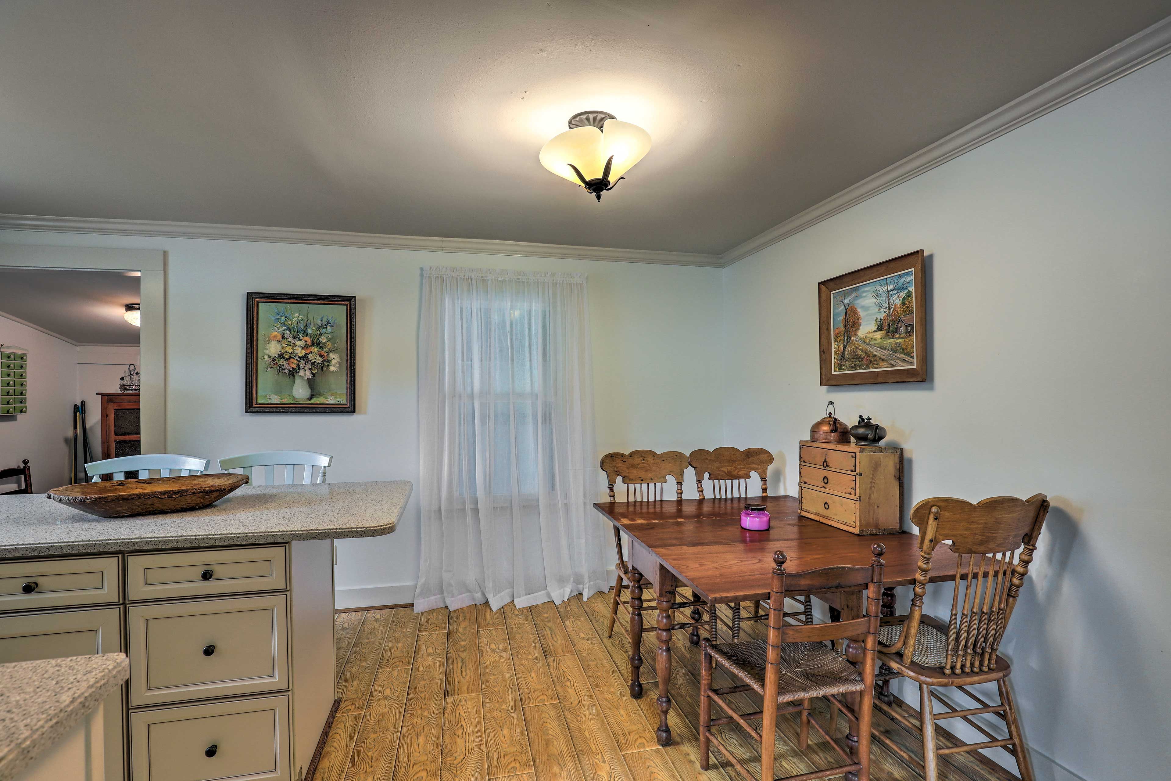 Kitchen | Dining Area | Dishware + Flatware