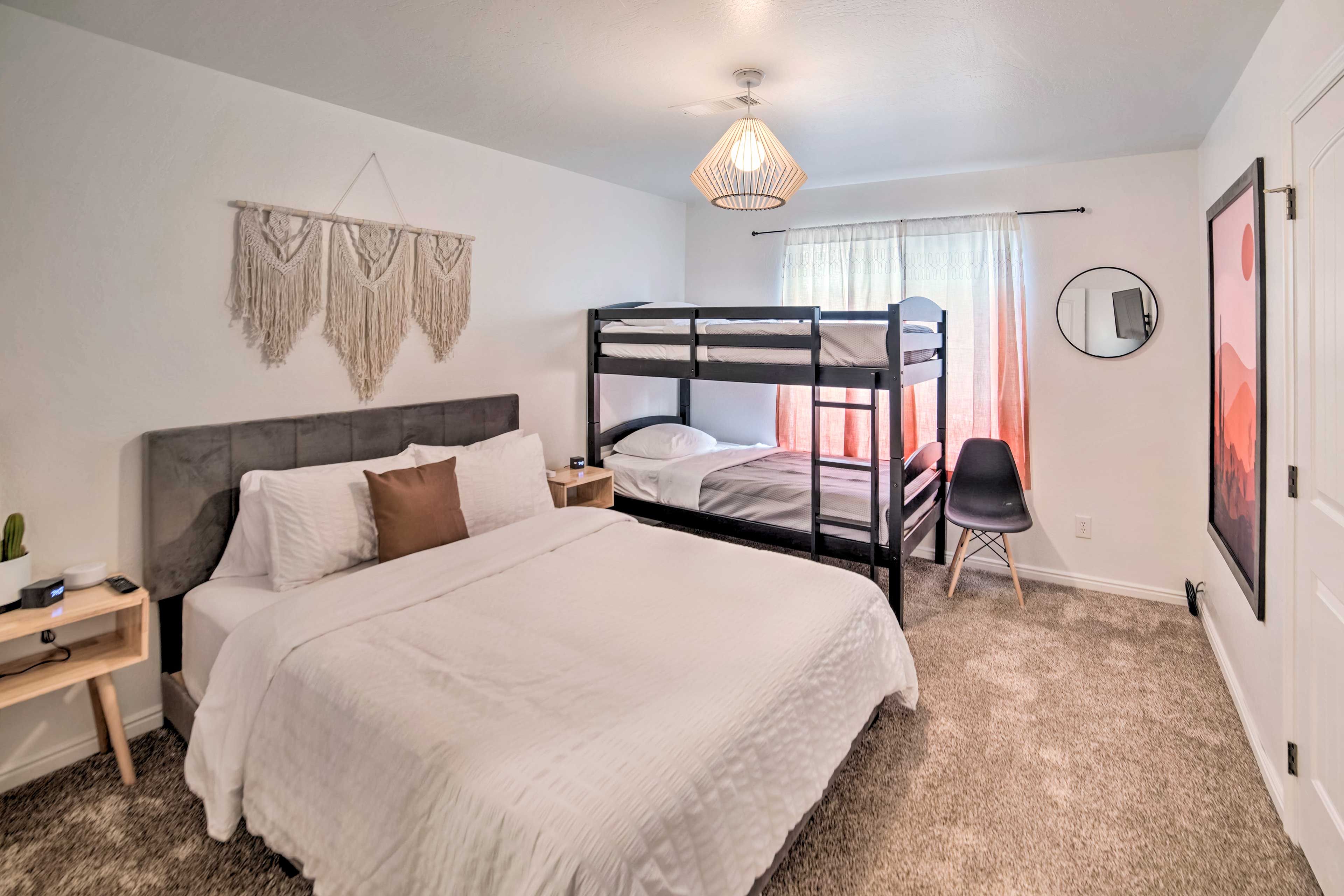 Bedroom 3 | Queen Bed | Twin Bunk Bed