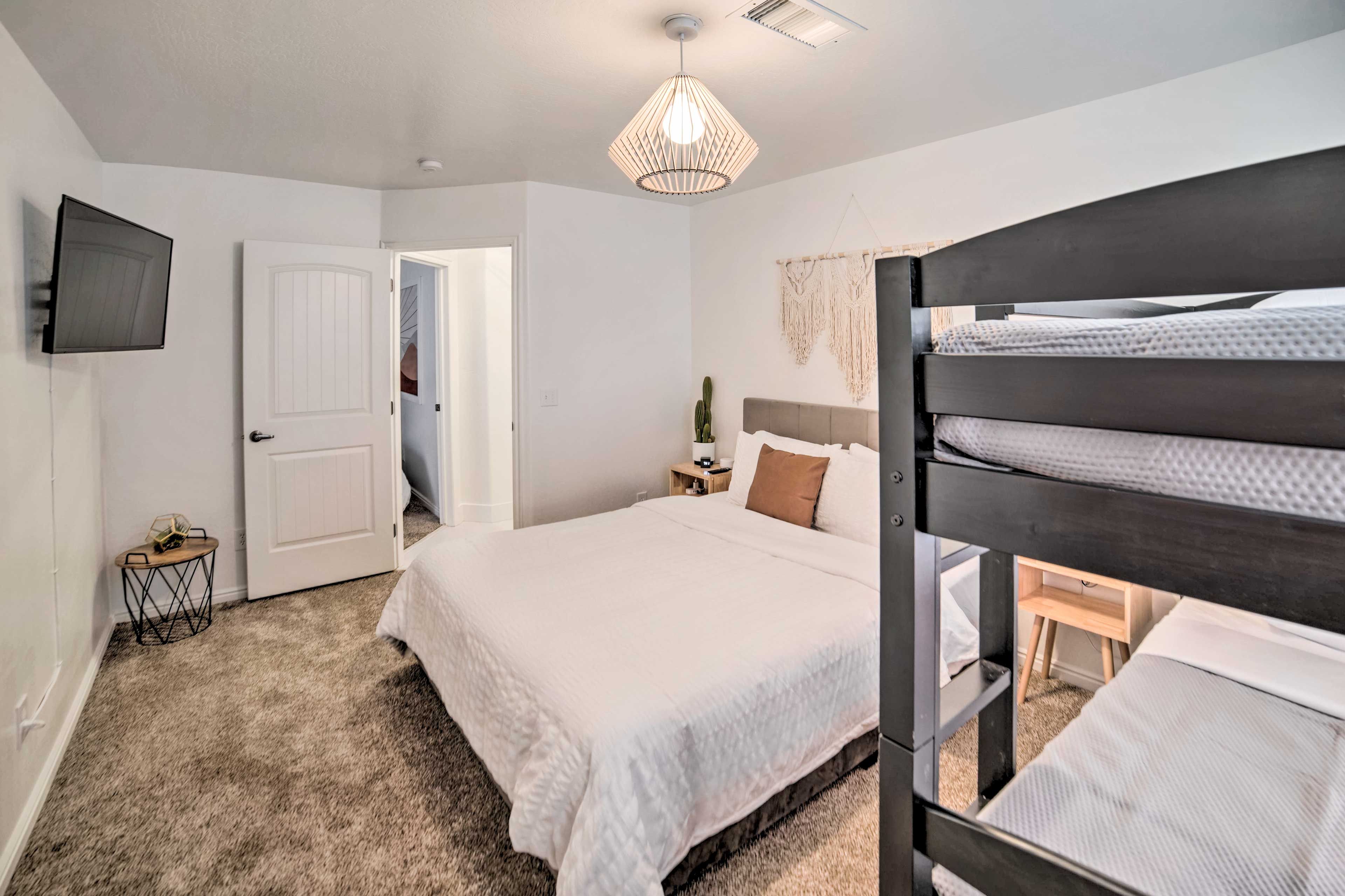 Bedroom 3 | Smart TV
