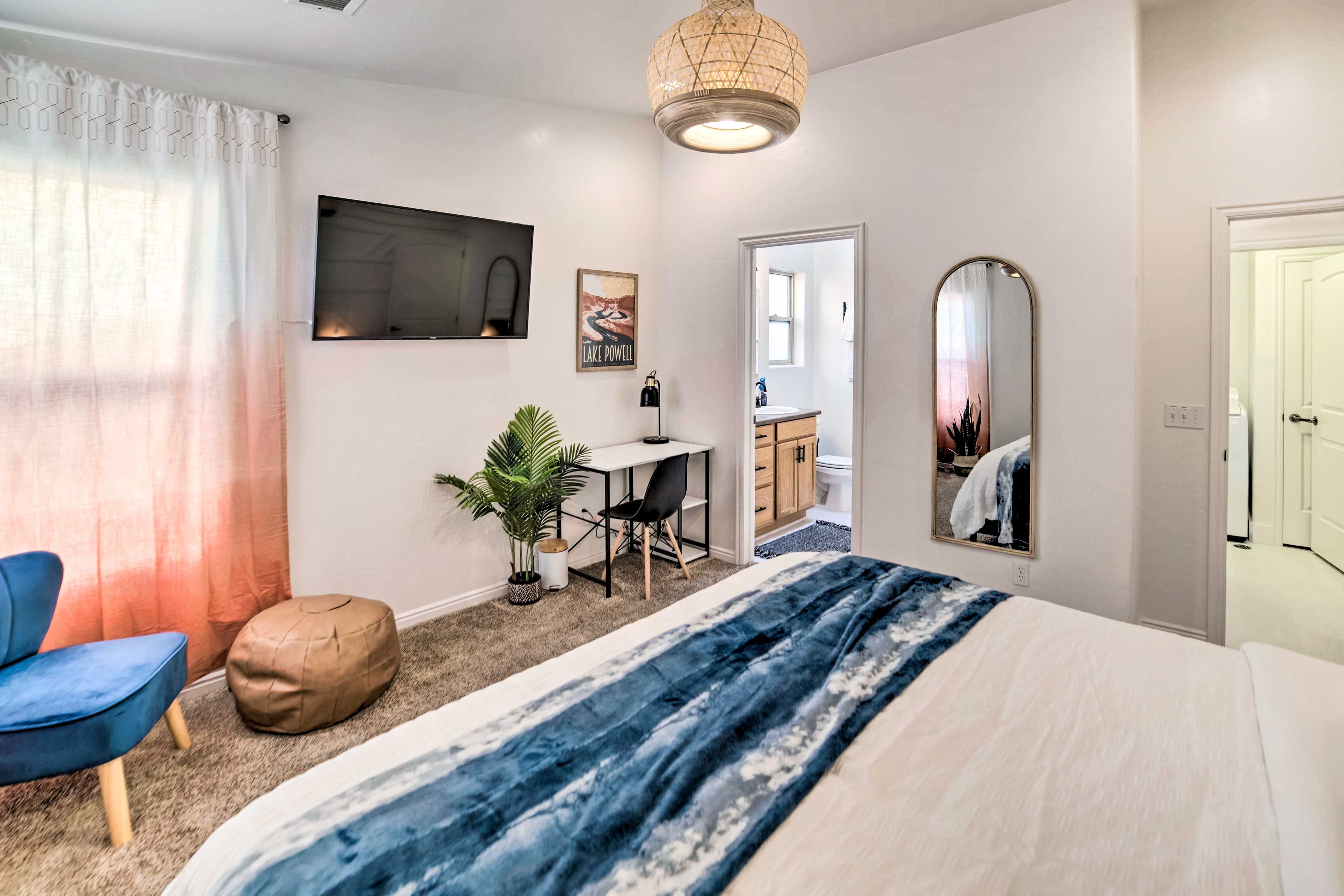 Bedroom 1 | Smart TV | Remote Workspace