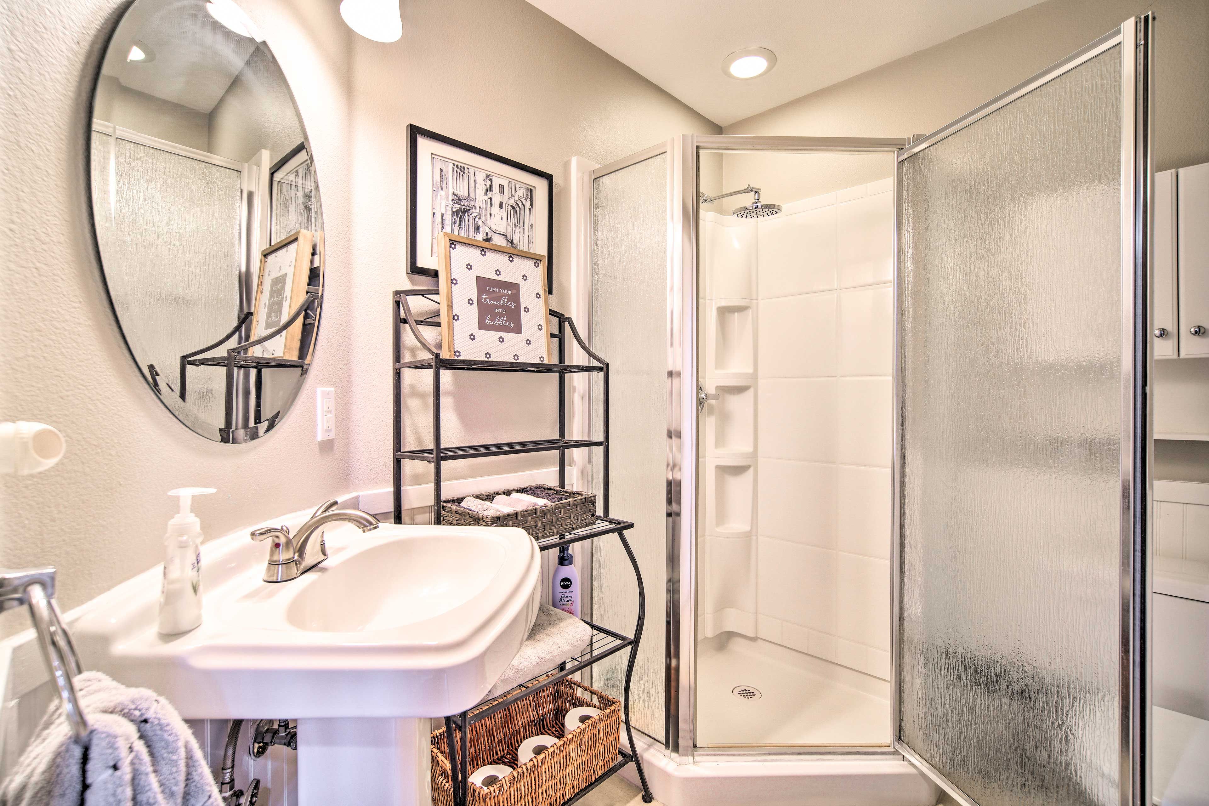 Full Bathroom