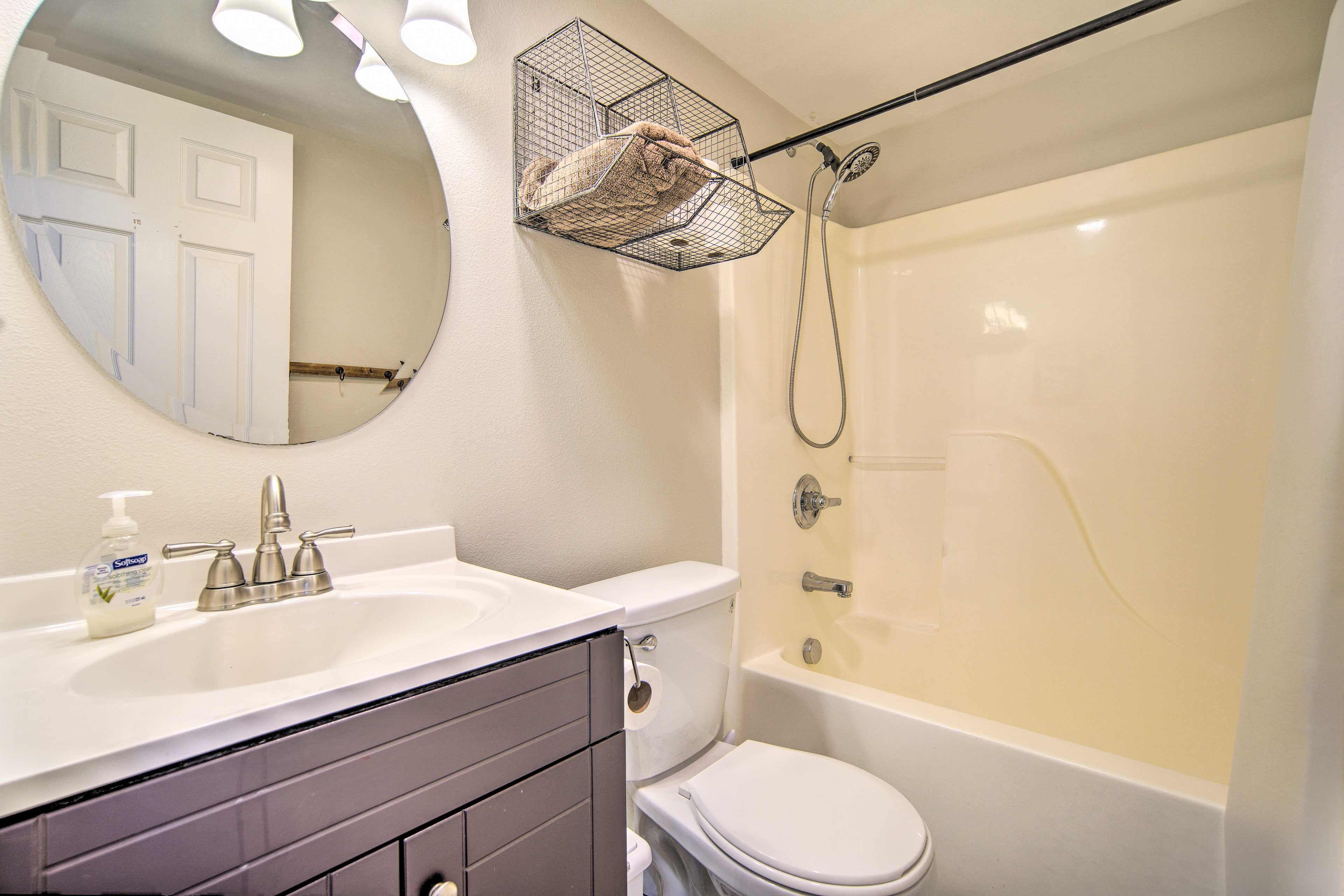 Full Bathroom