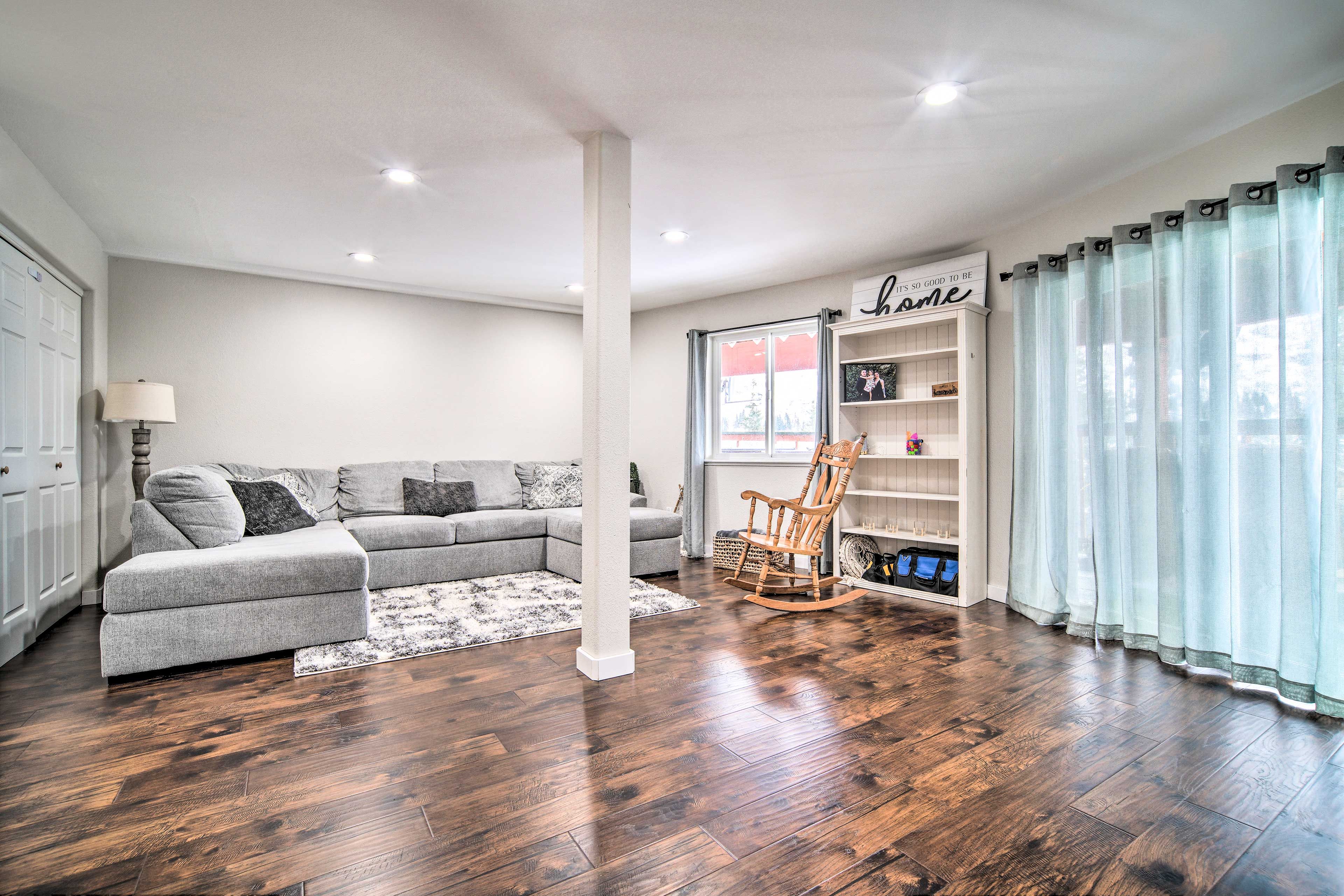 Family Room | Books | Board Games