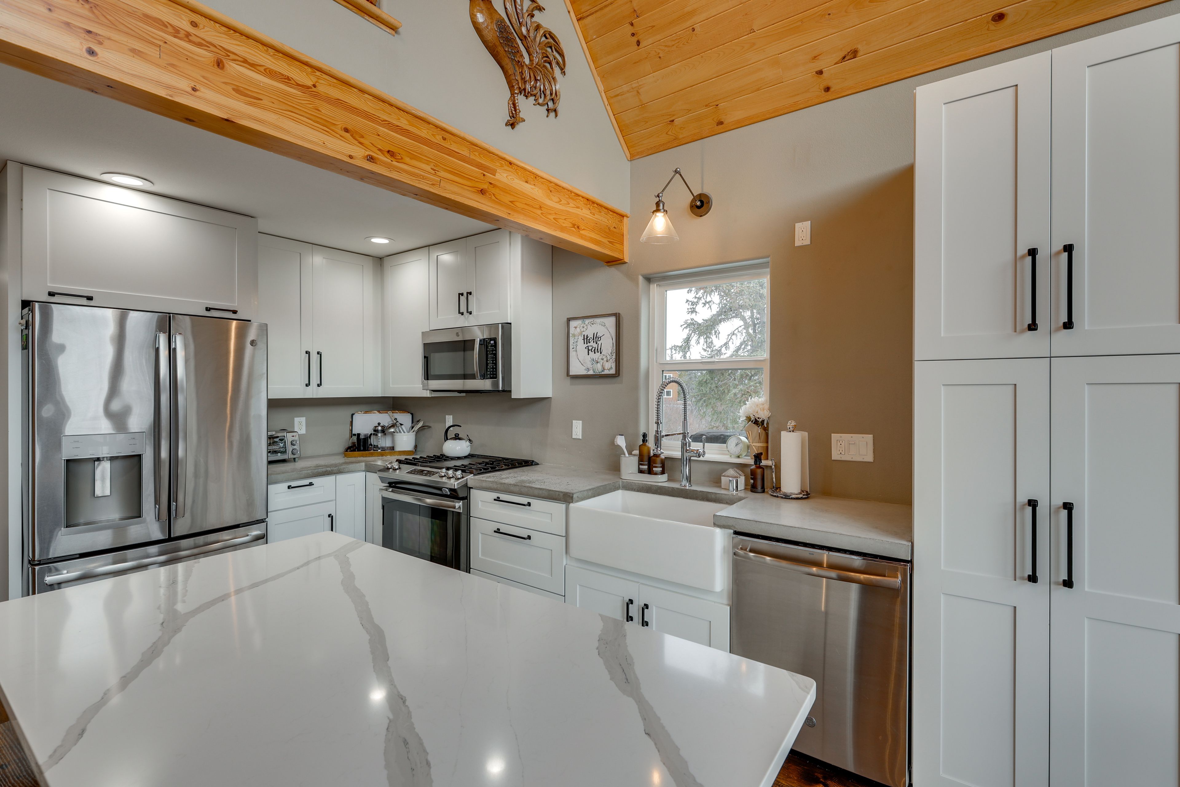 Full Kitchen | 1st Floor