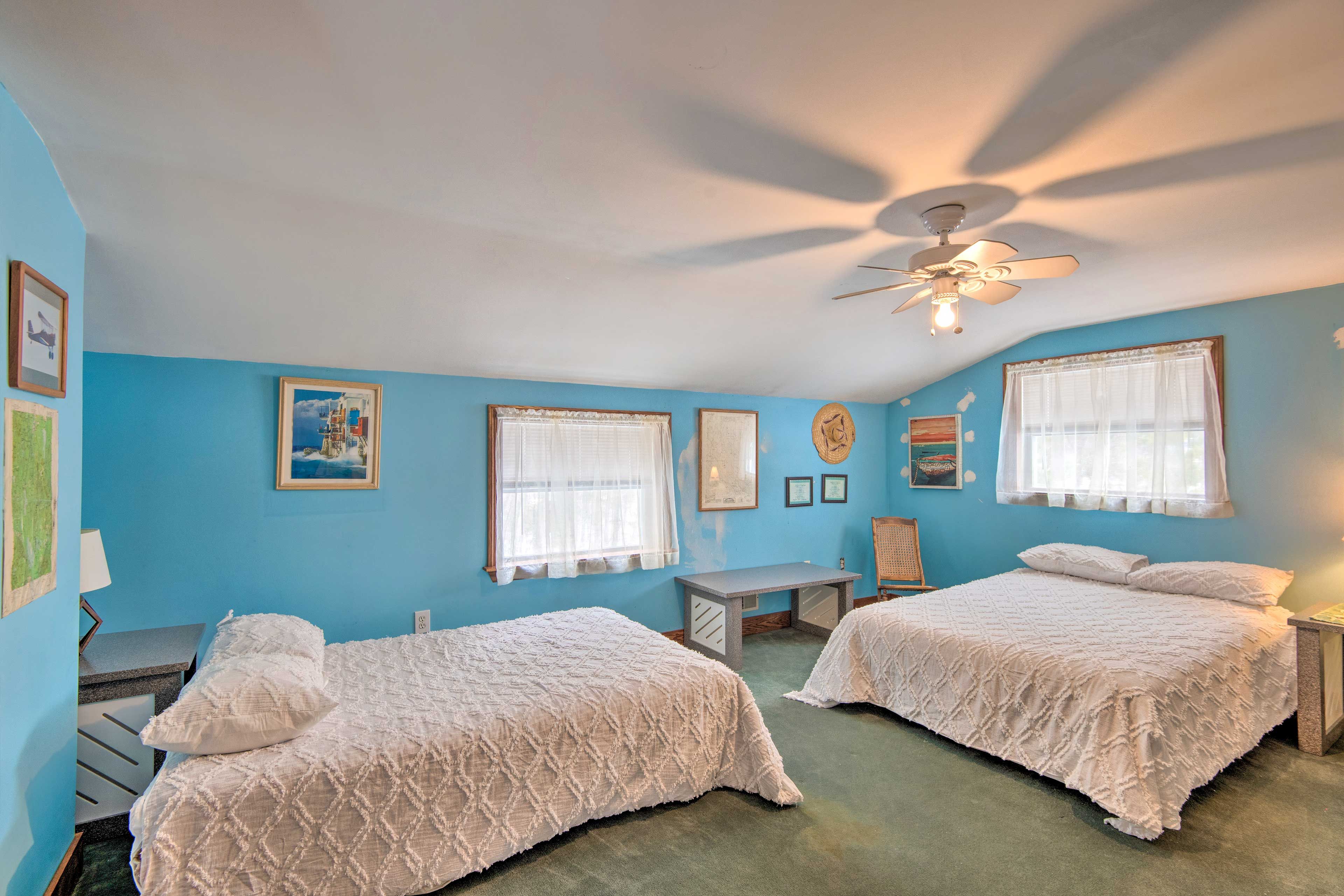 Bedroom 3 | 2 Full Beds