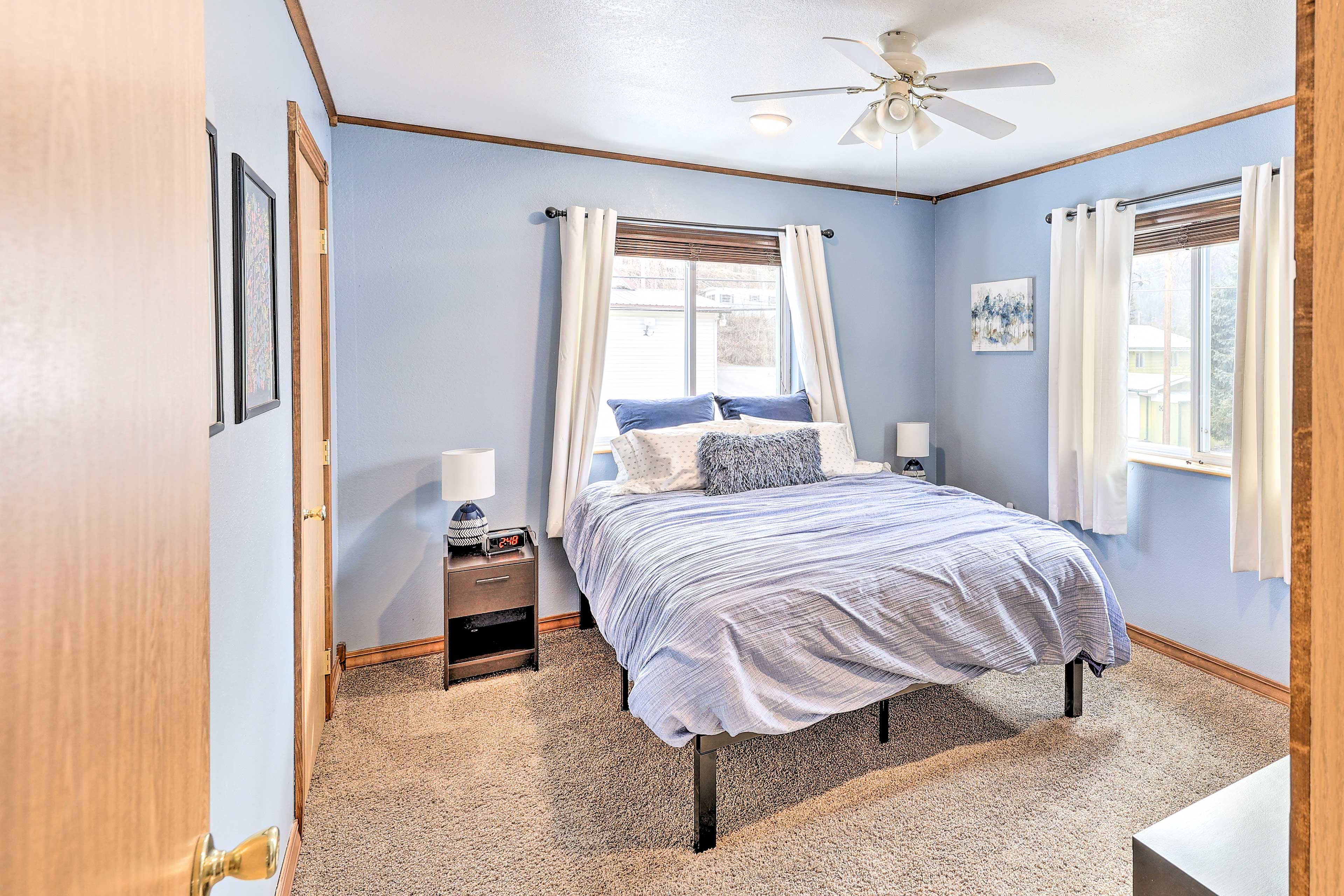 Bedroom 3 | Queen Bed | 2nd Floor | Stairs Required