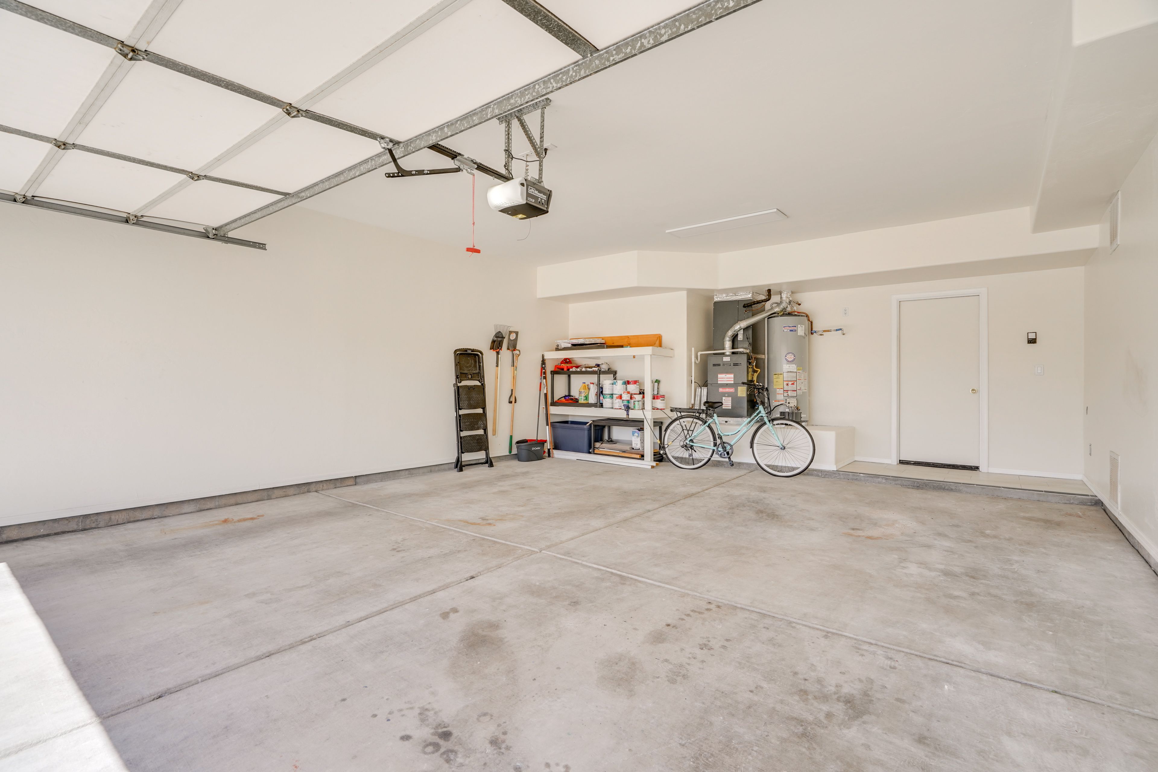 Parking | Garage (1 Vehicle)