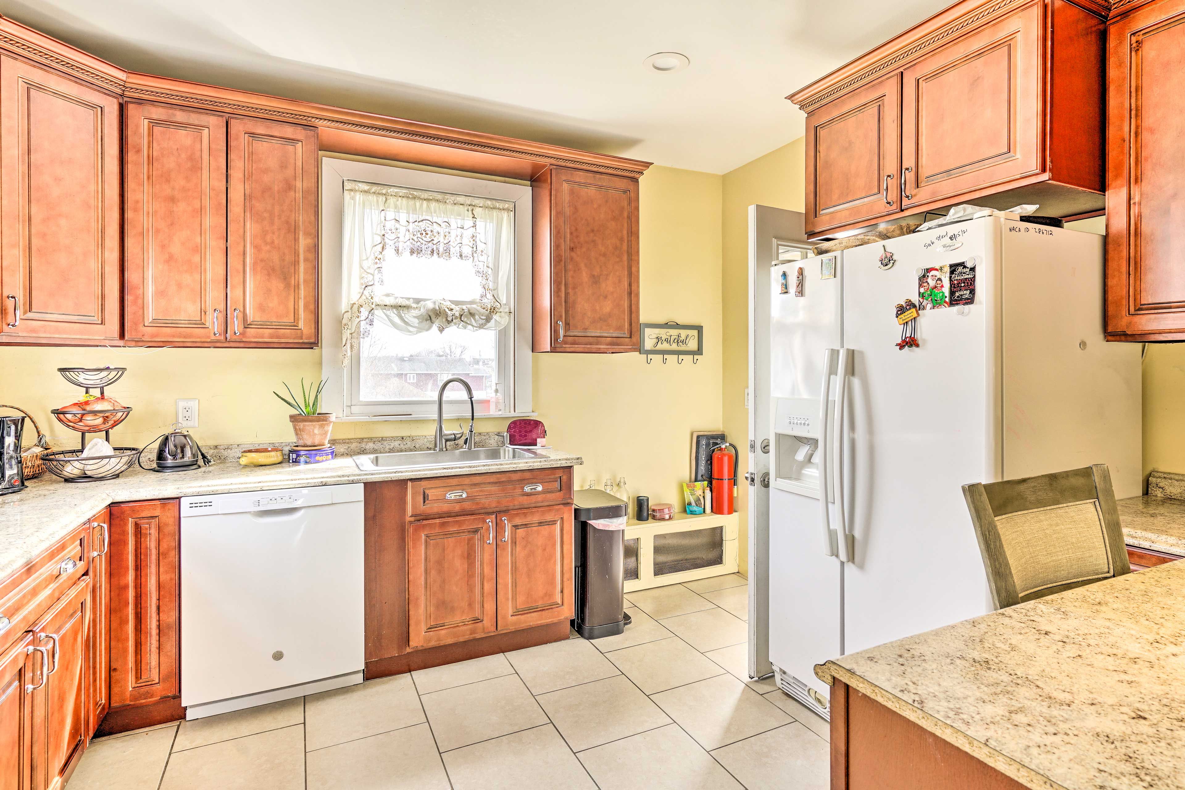 Kitchen | Coffee Maker | Toaster | Blender | Crockpot | Waffle Maker