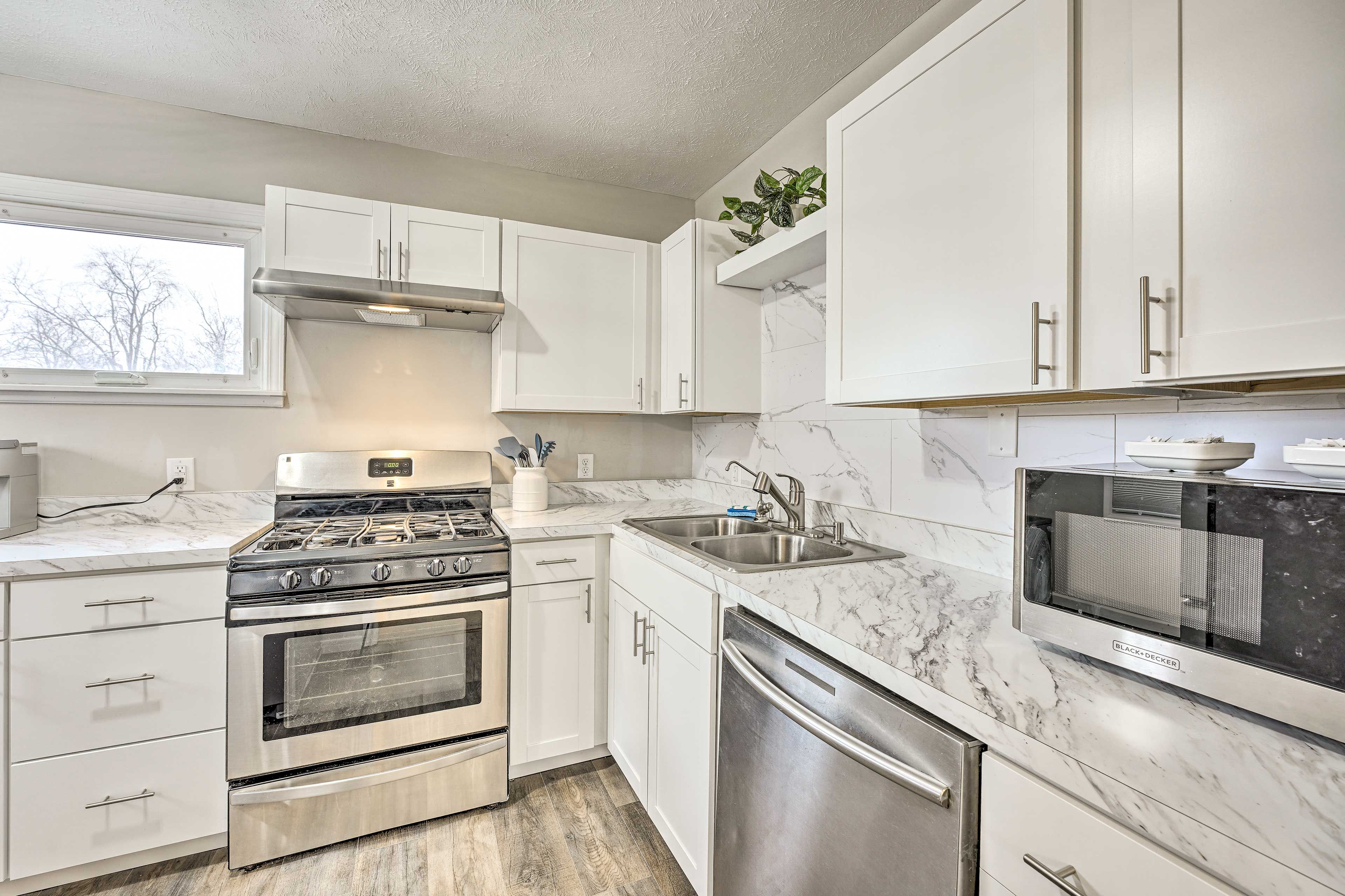Kitchen | Fully Equipped | Cooking Basics