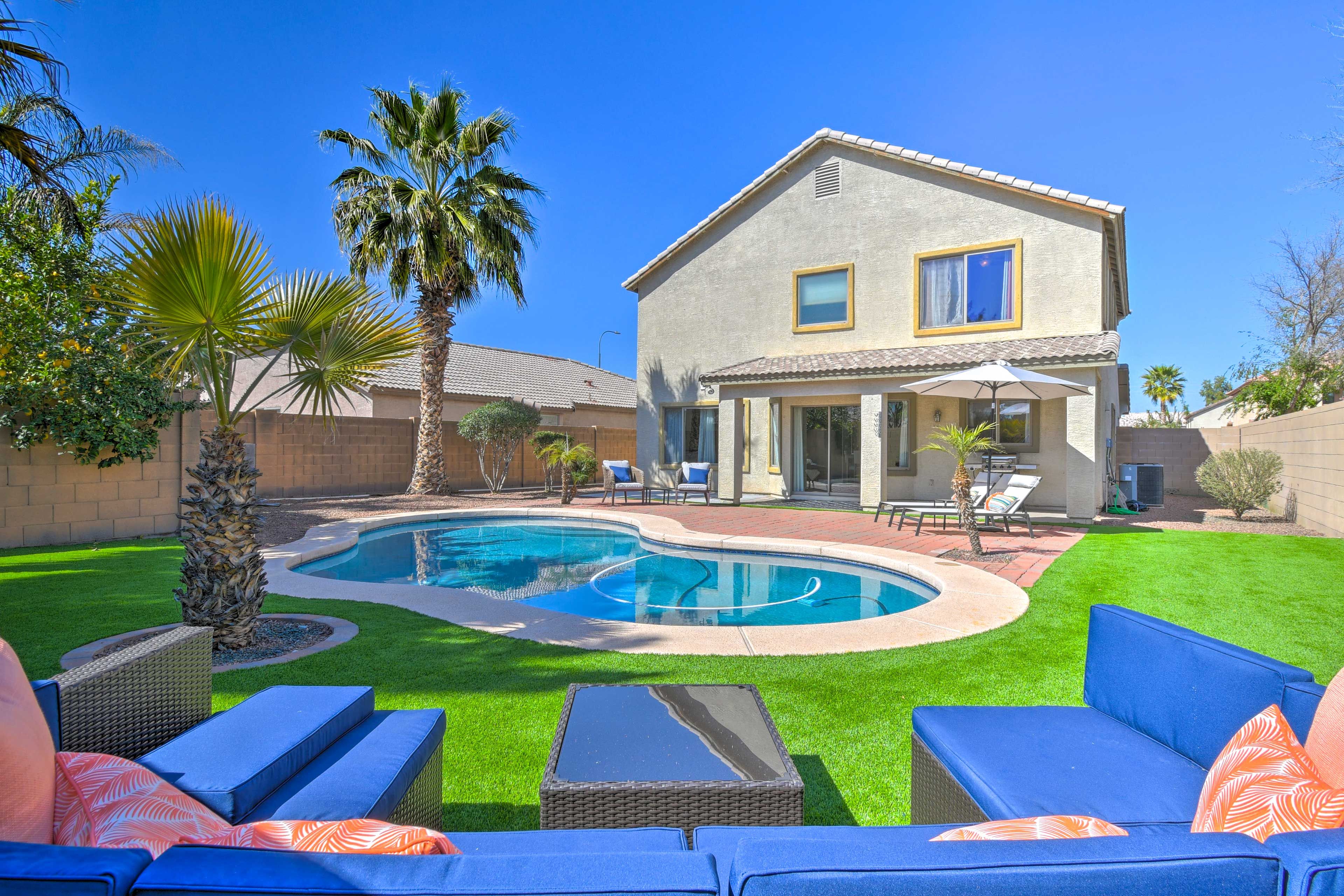 Avondale Vacation Rental | 4BR | 3BA | 2,348 Sq Ft | Step-Free Entry