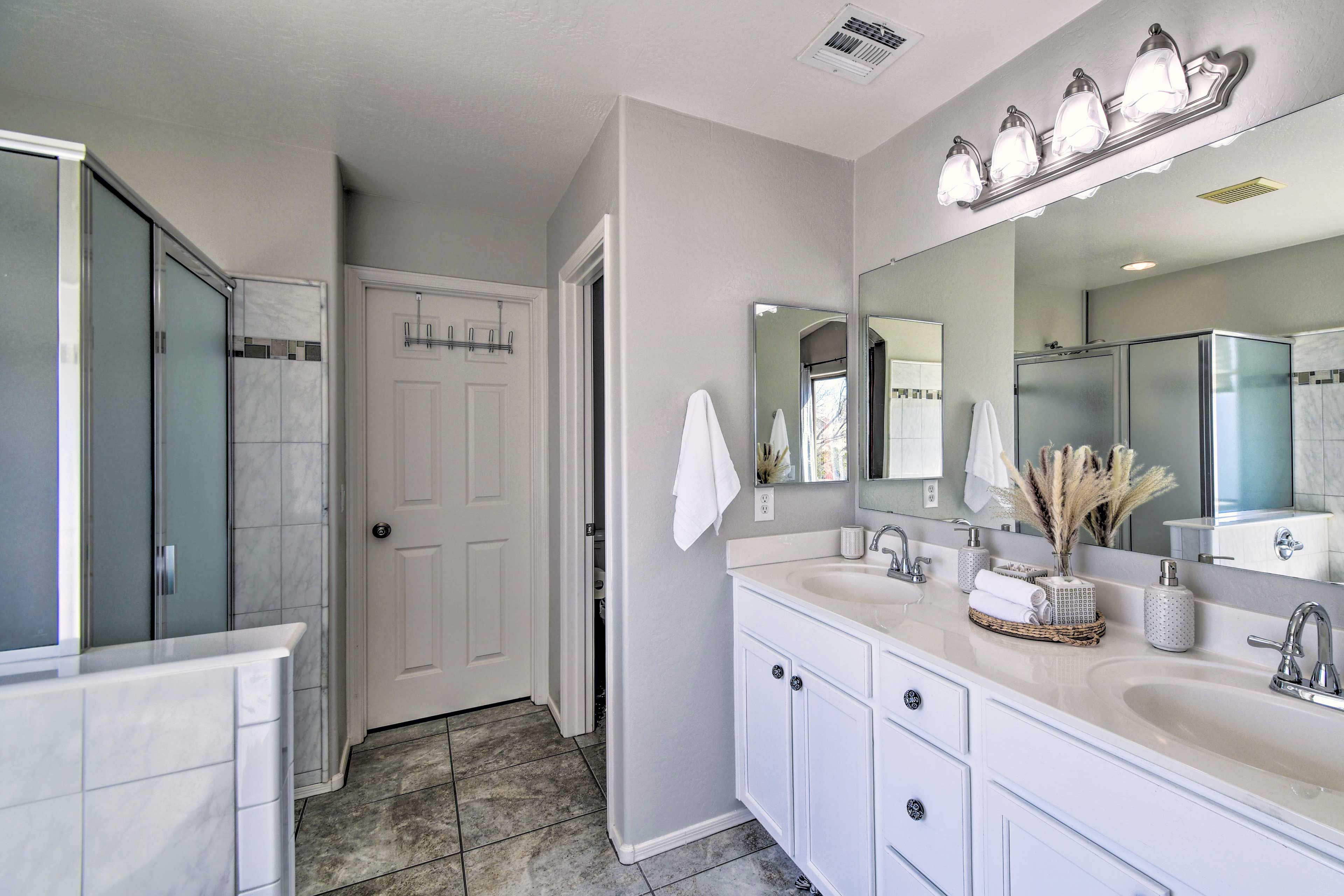 En-Suite Bathroom
