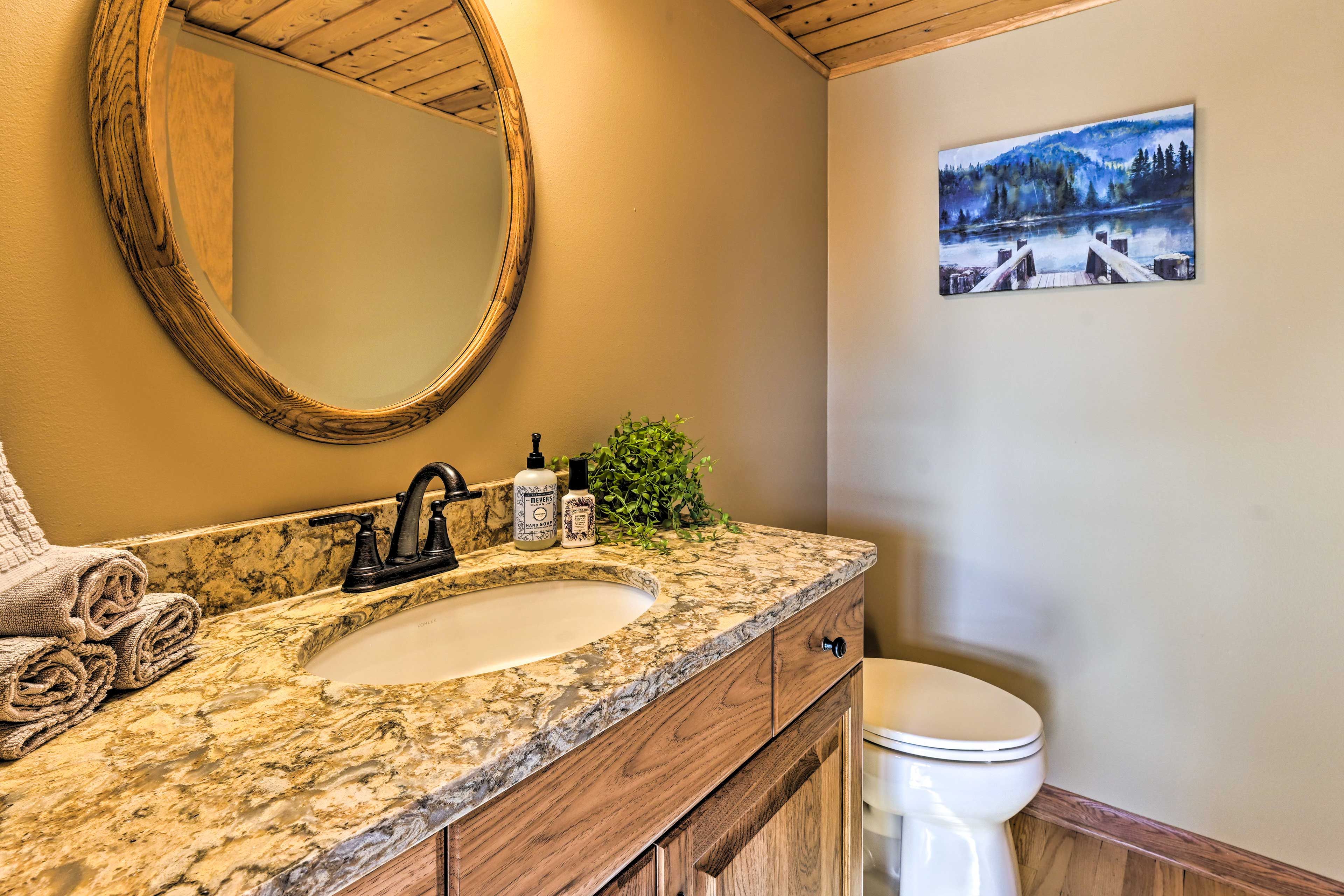 Half Bathroom | 1st Floor