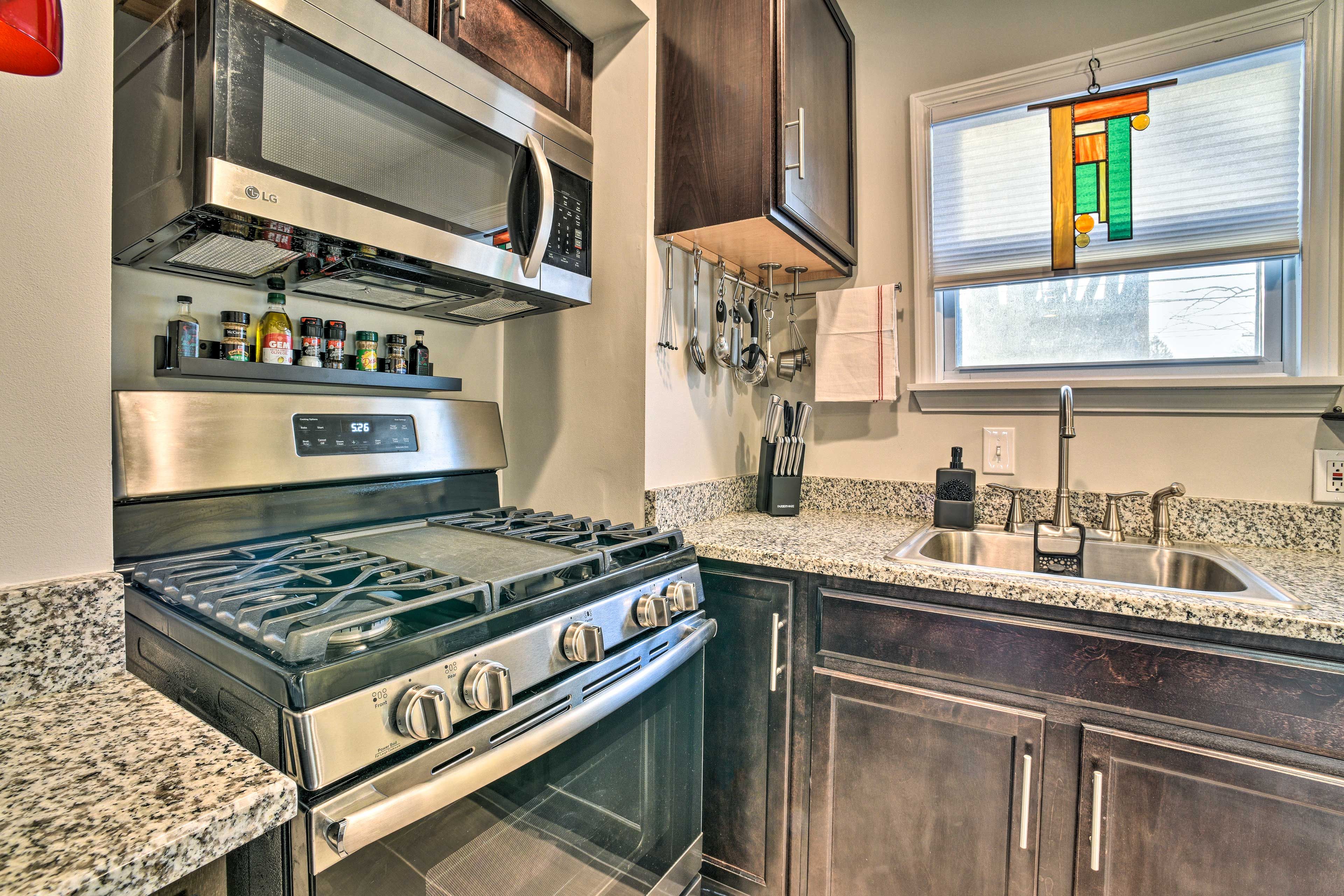 Kitchen | Well-Equipped