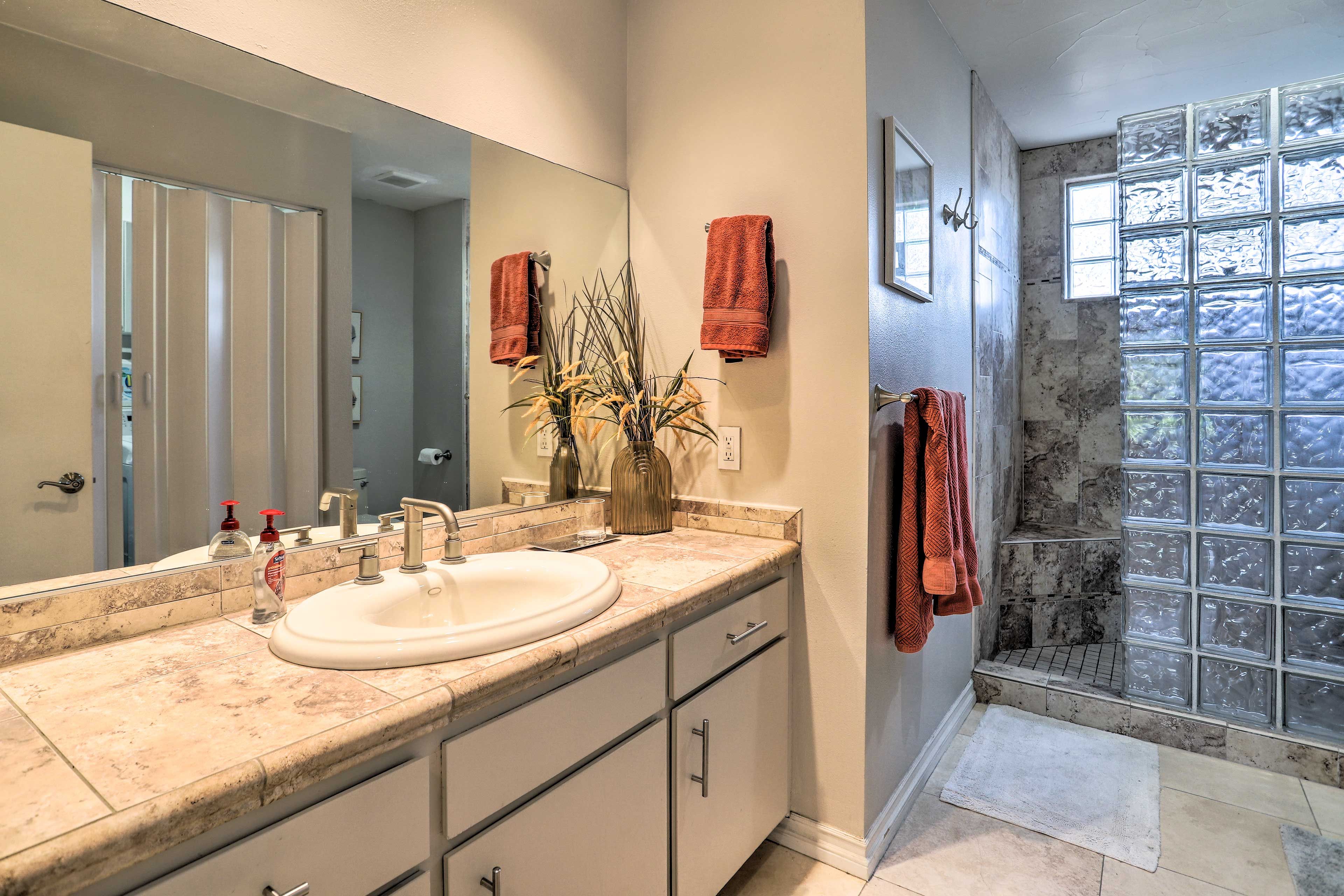 Full Bathroom
