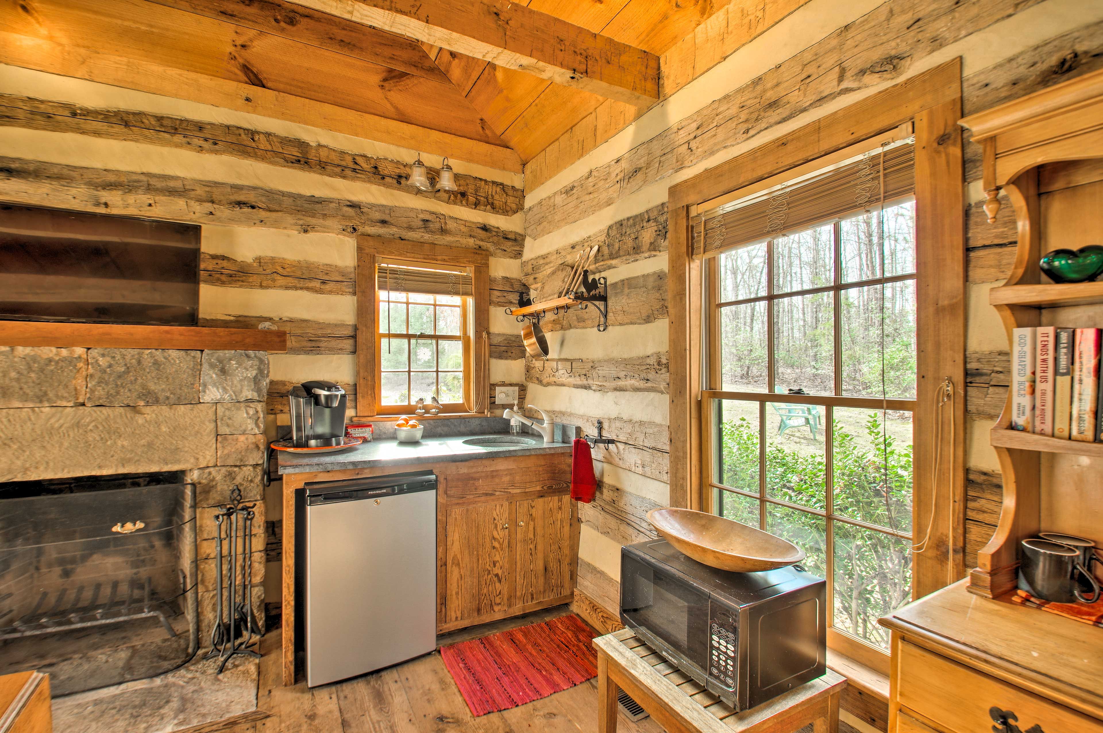 Kitchenette | Mini Fridge | Keurig Coffee Maker