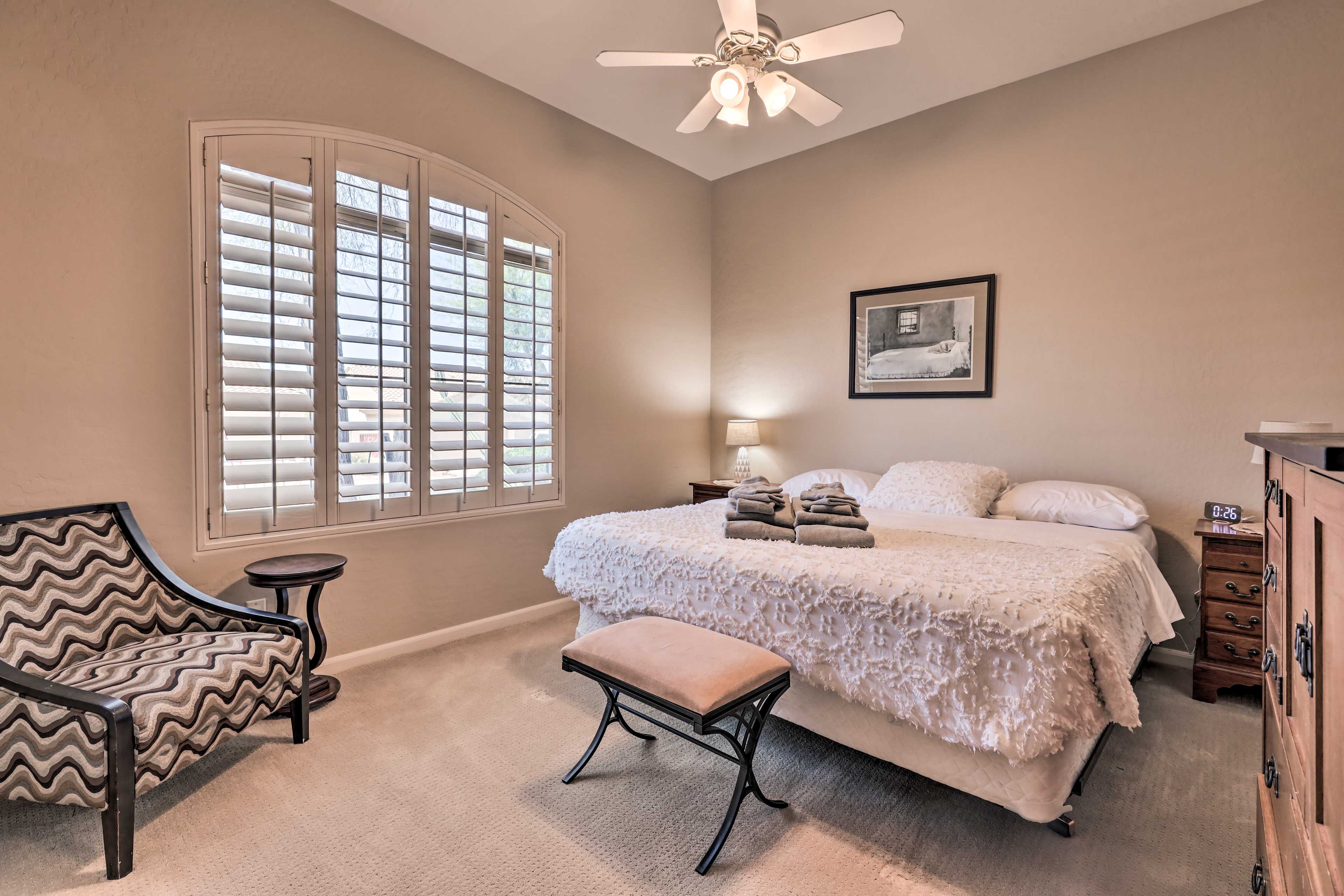 Bedroom 2 | King Bed
