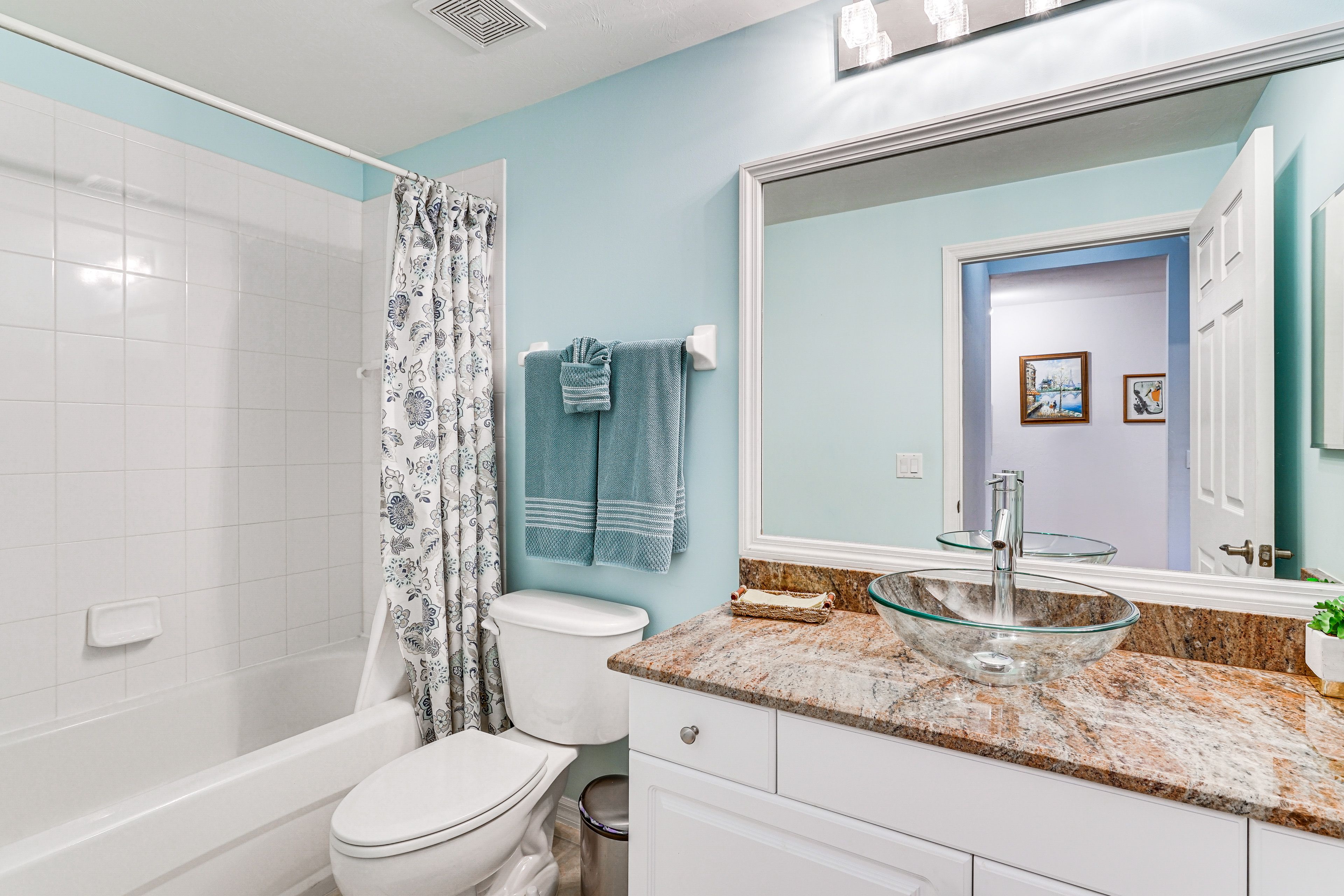 Bathroom | Complimentary Toiletries