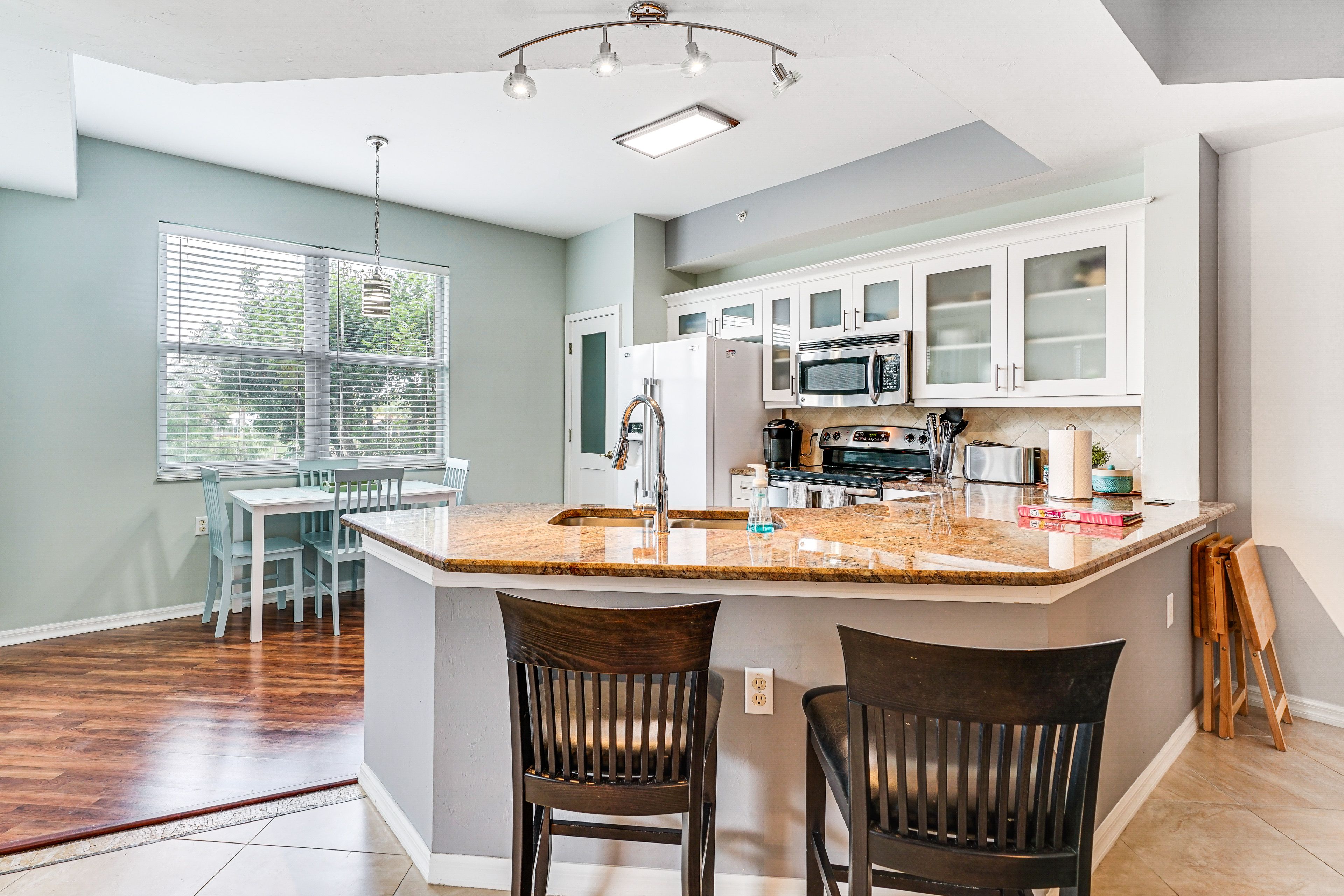 Kitchen | Fully Equipped
