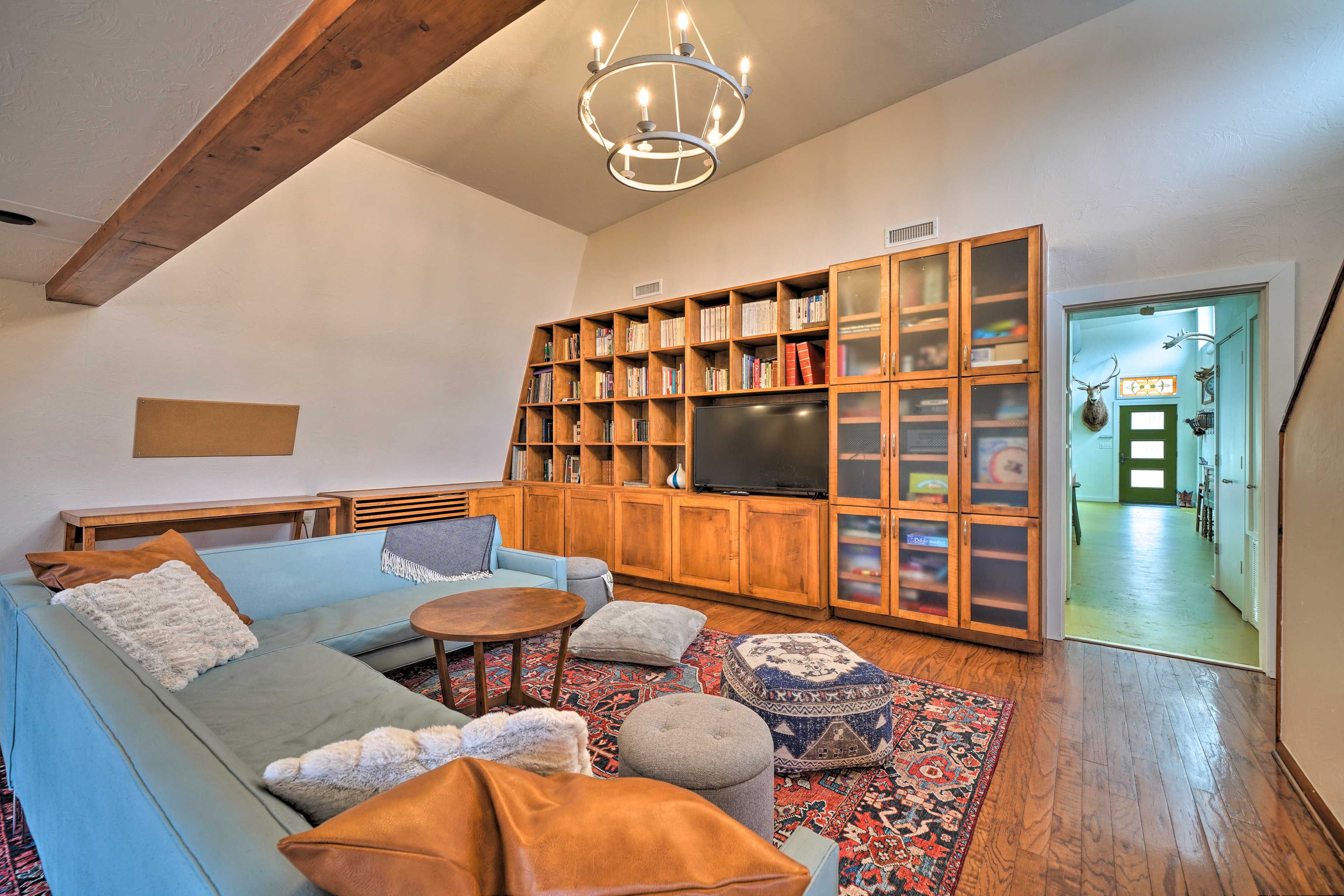 Stillwater Vacation Rental | 2BR | 1BA | Step-Free Access | 2,500 Sq Ft