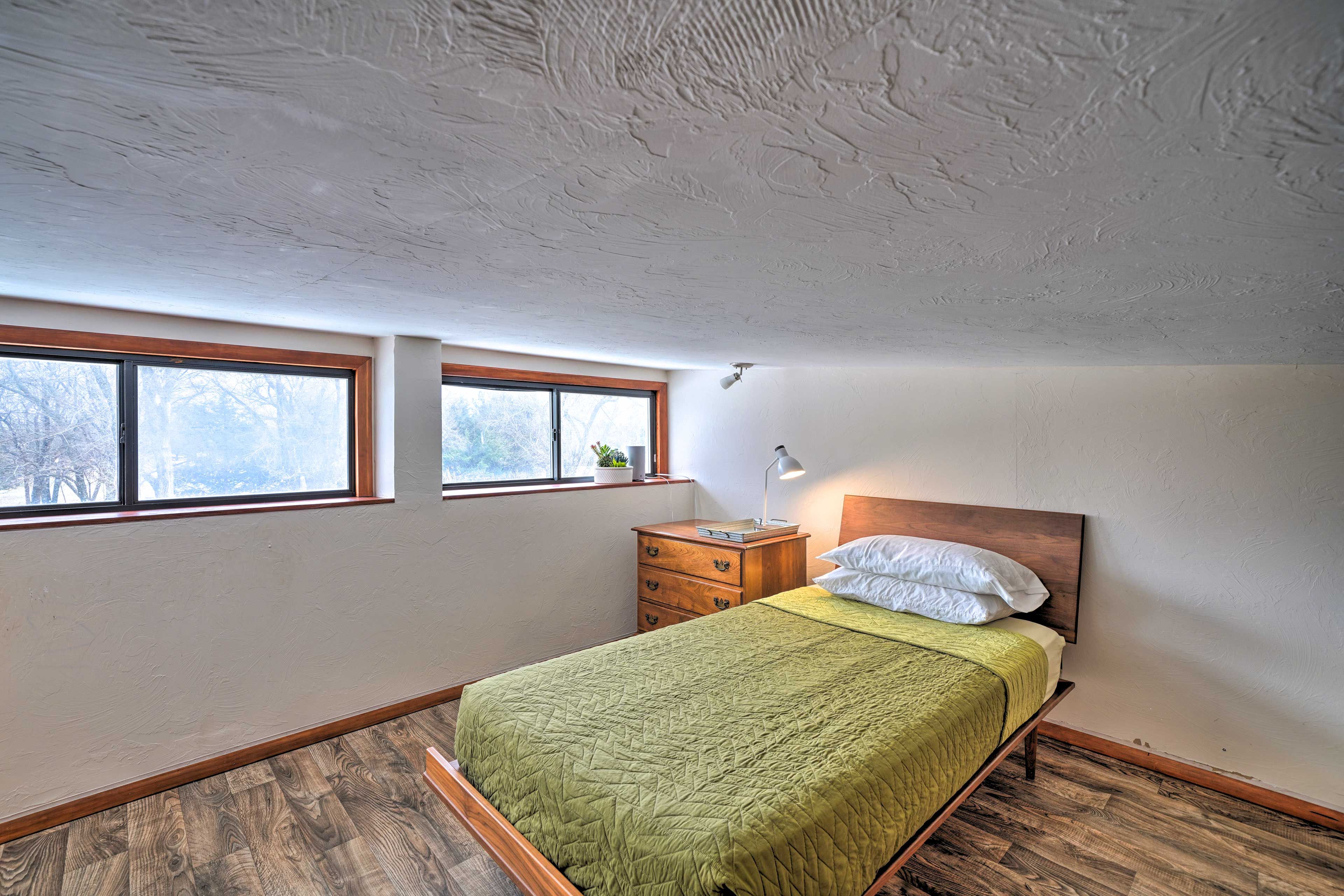 Loft | Twin Bed